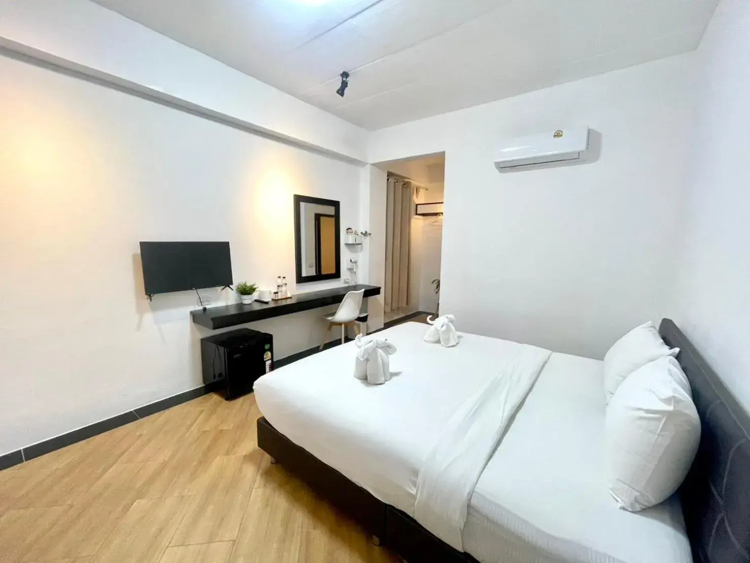 Bed in Azz Hotel Bed in Azz Hotel