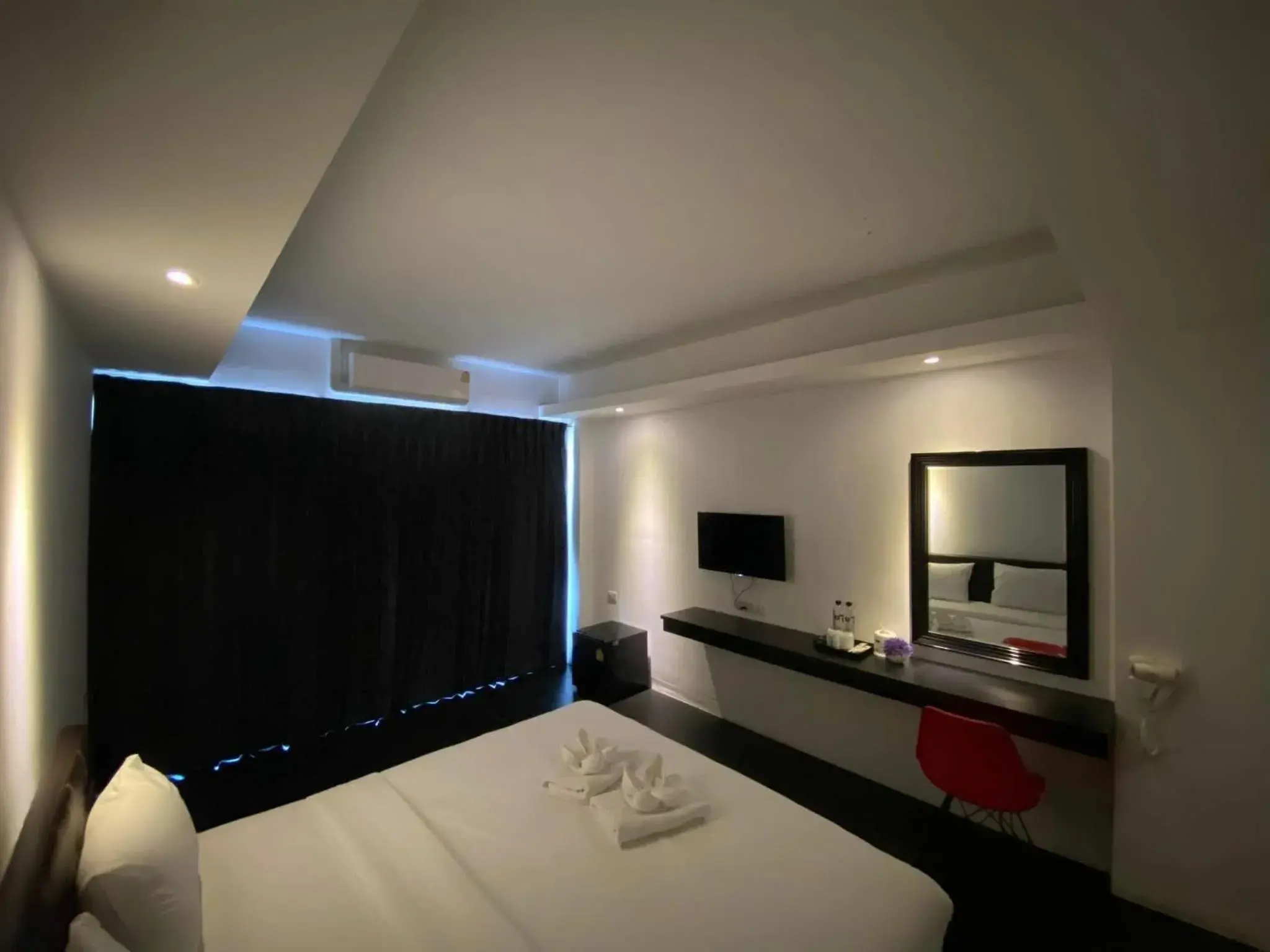 Bed in Azz Hotel Bed in Azz Hotel