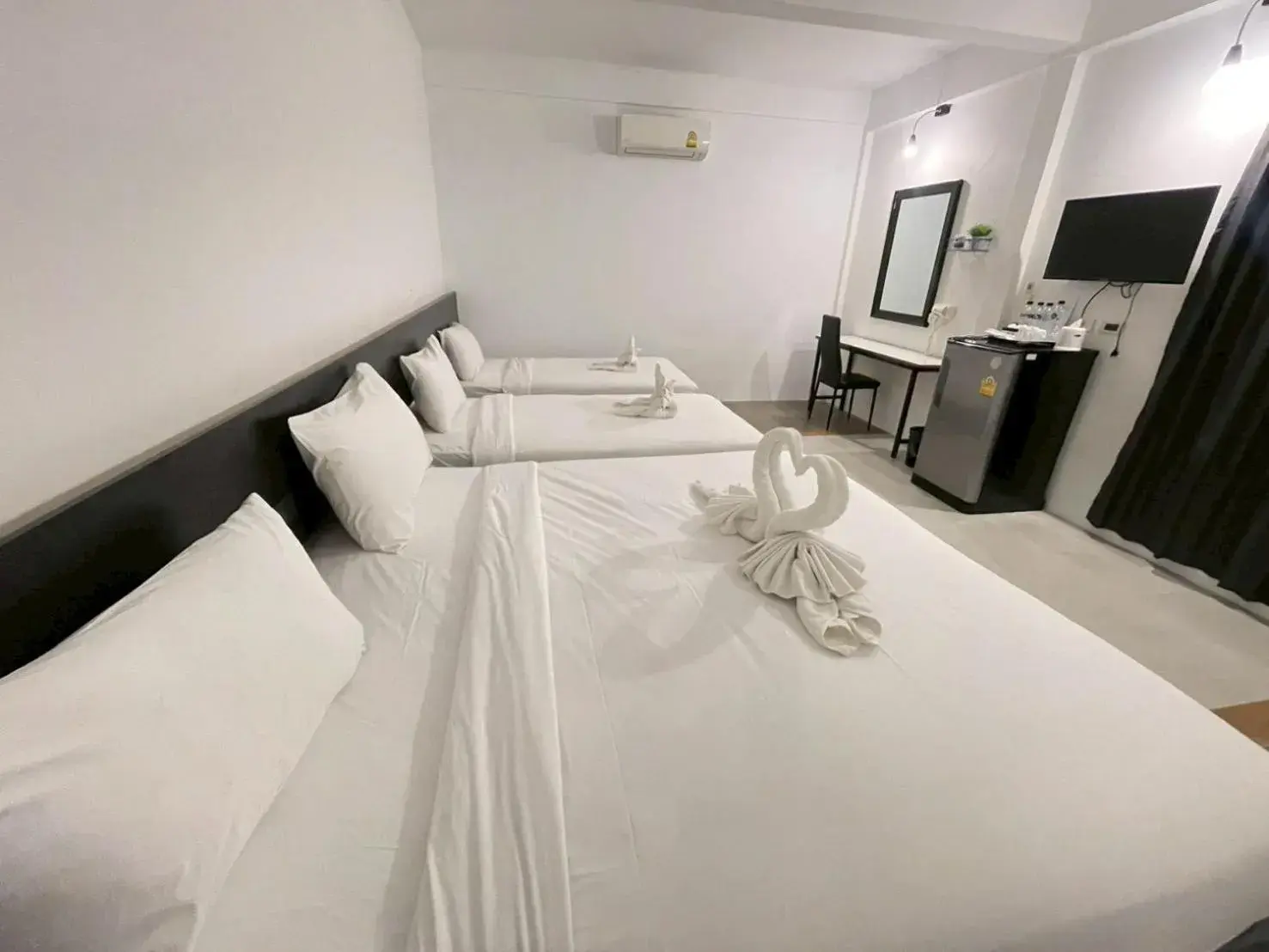 Bed in Azz Hotel Bed in Azz Hotel