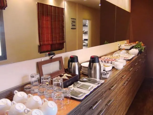 Food in Orient Prince Hotel