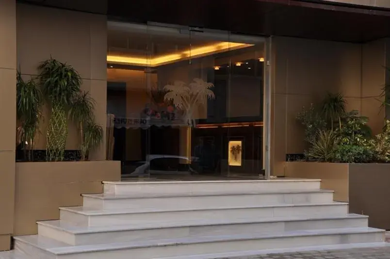 Facade/entrance in Orient Prince Hotel Facade/entrance in Orient Prince Hotel