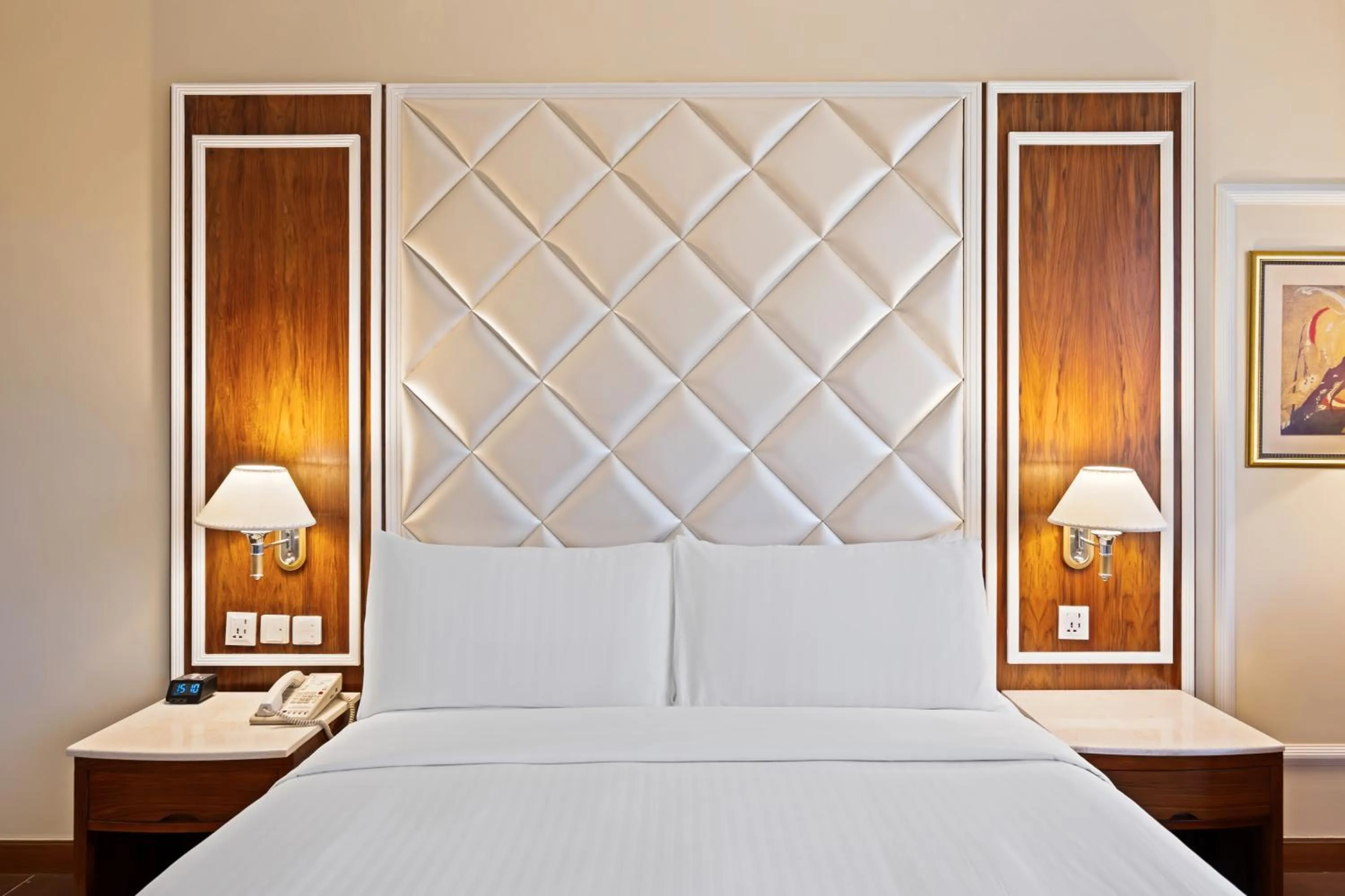 View (from property/room), Bed in Islamabad Marriott Hotel