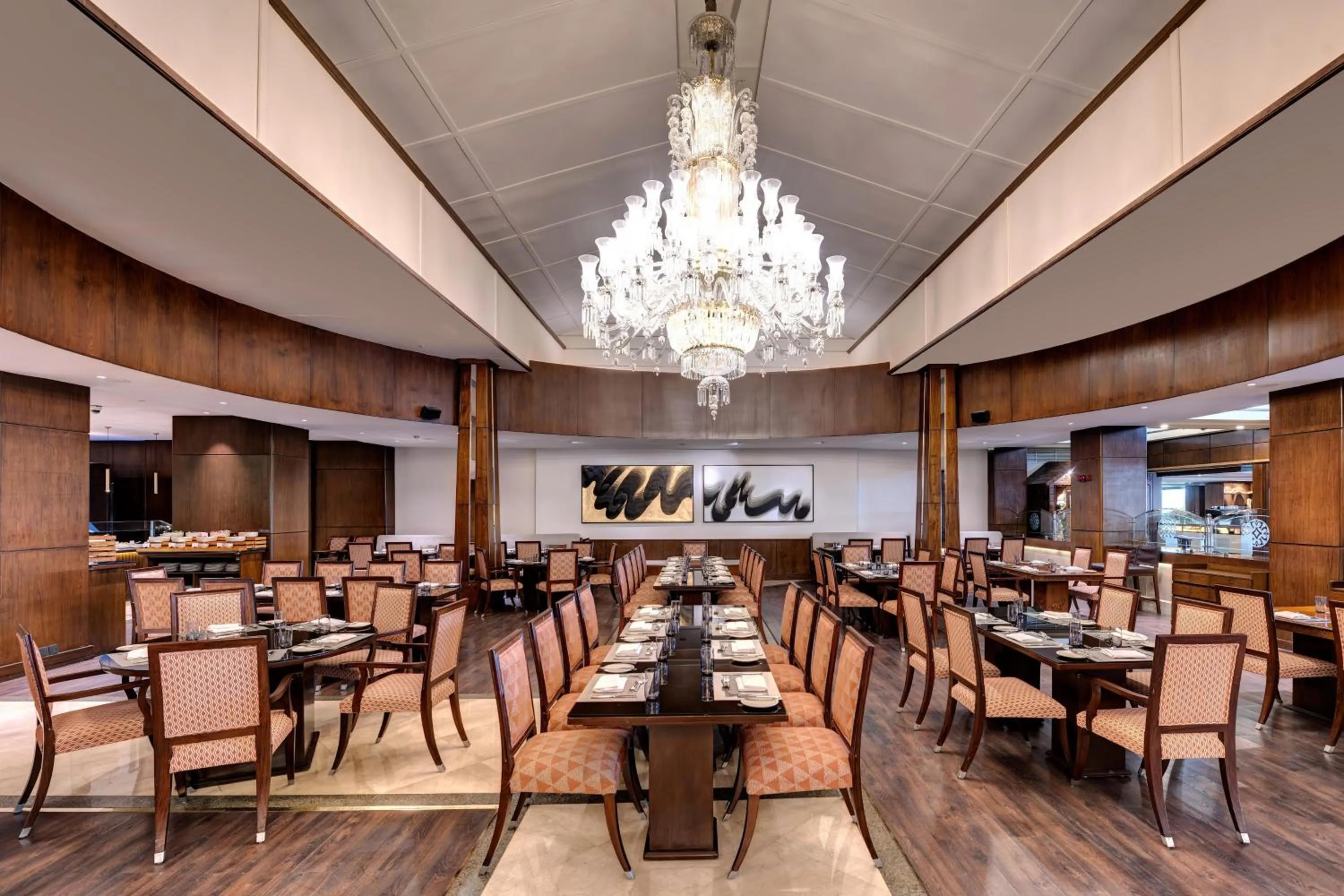 Restaurant/places to eat in Islamabad Marriott Hotel