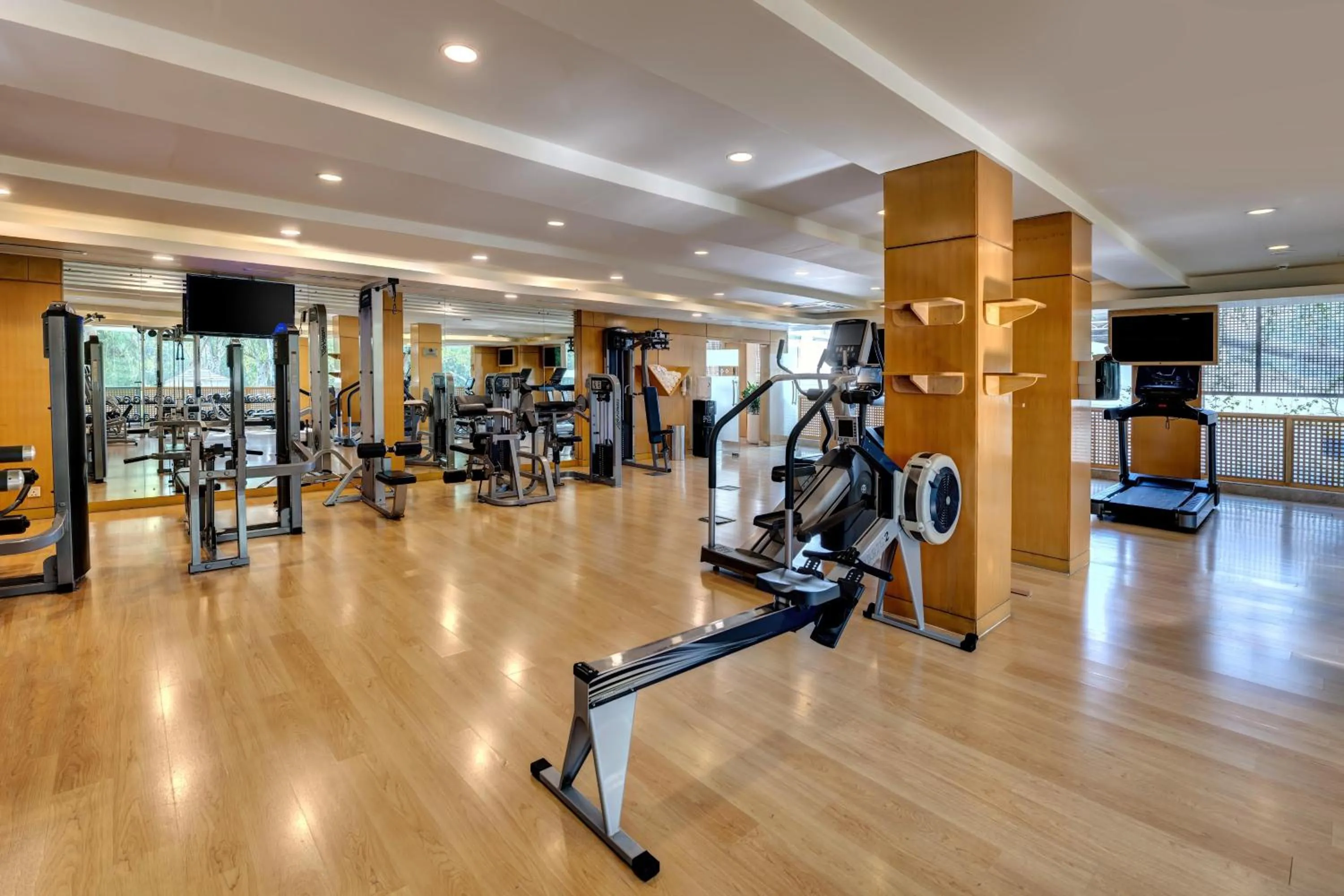 Fitness centre/facilities in Islamabad Marriott Hotel