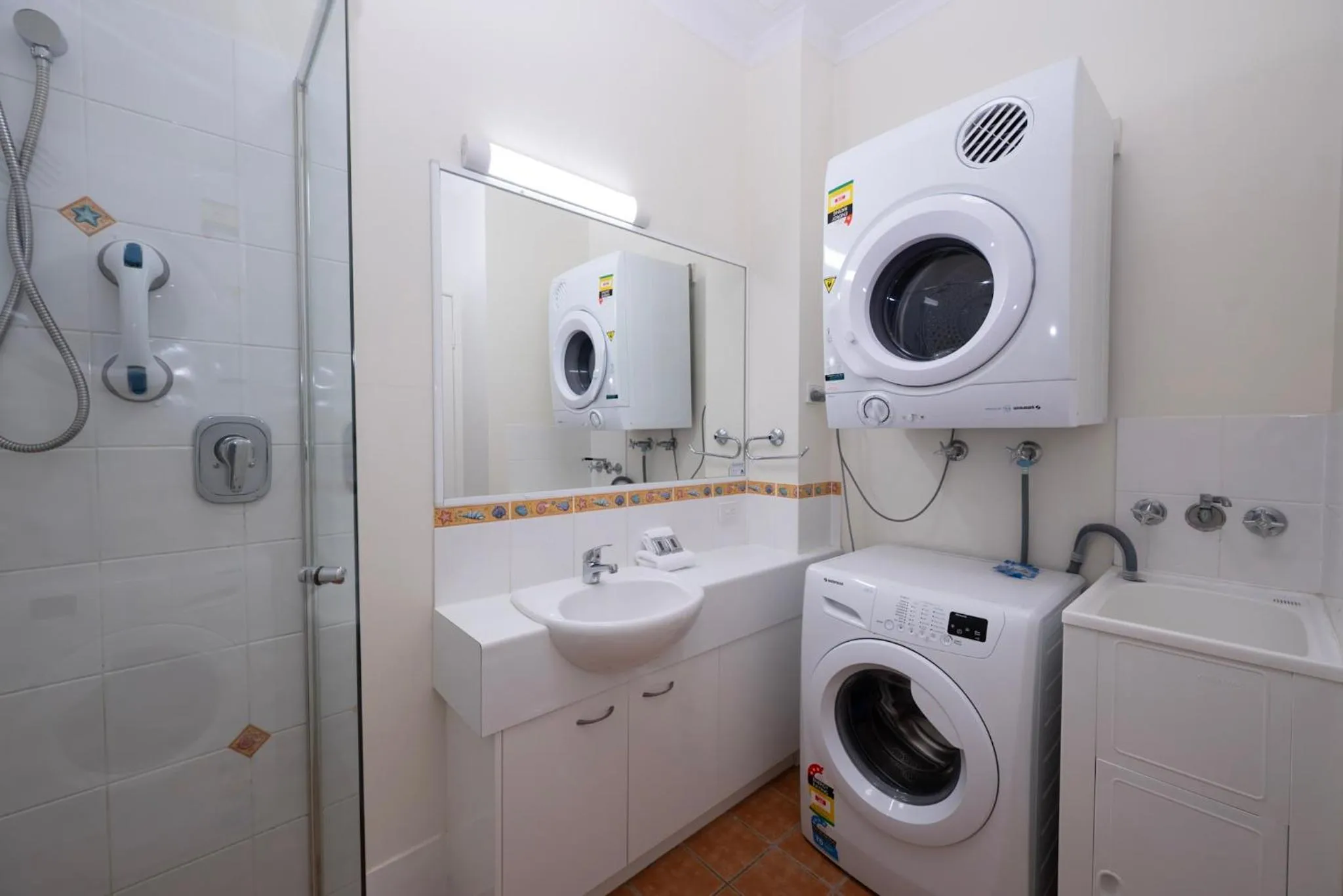 Shower in Endless Summer Resort