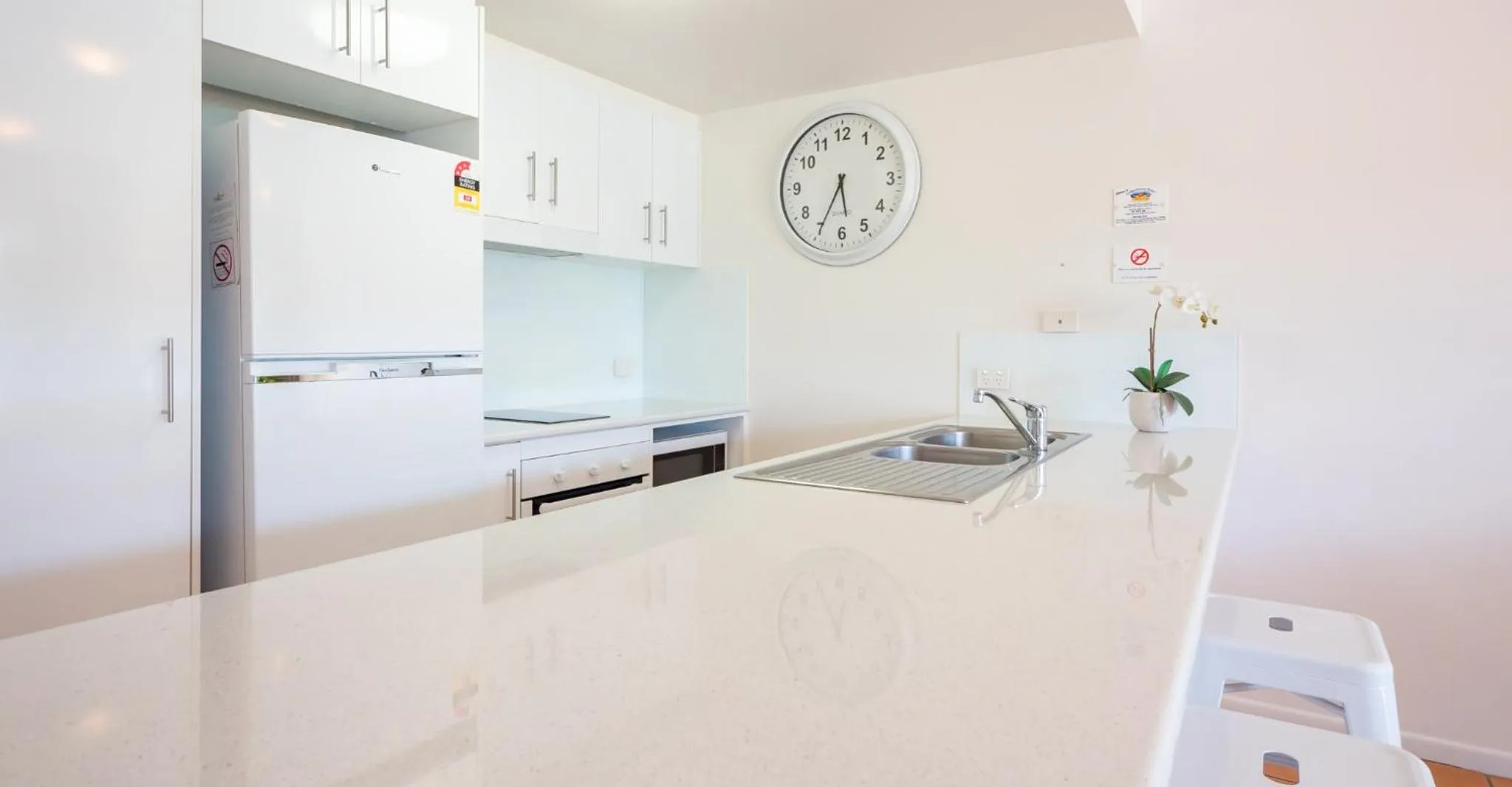 Kitchen or kitchenette in Endless Summer Resort