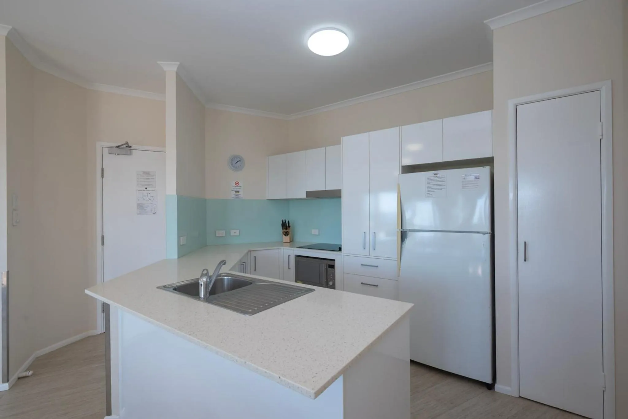 Kitchen or kitchenette in Endless Summer Resort