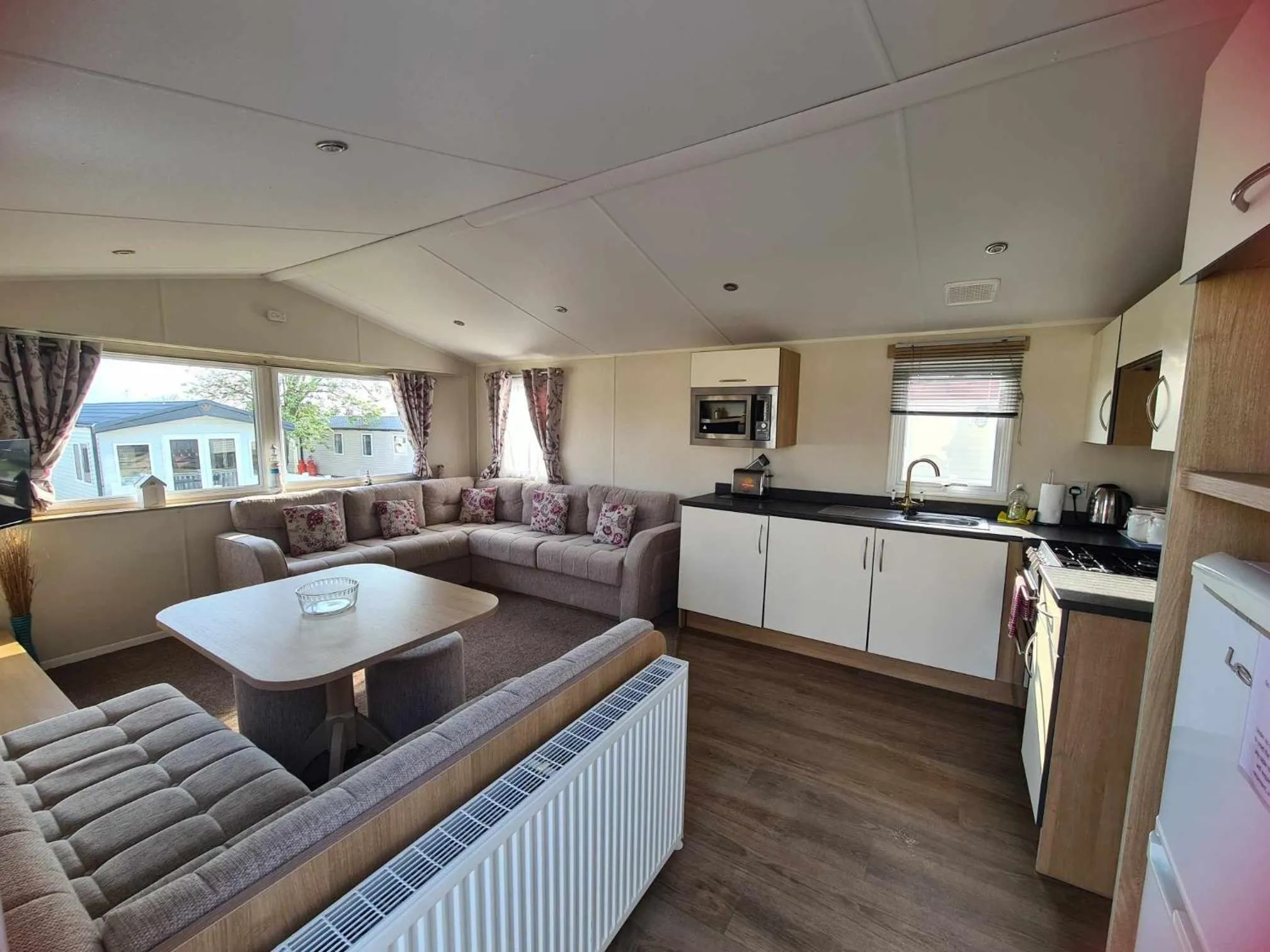 Lounge or bar in Happy Days Caravan 90 Primrose Field Primrose Valley