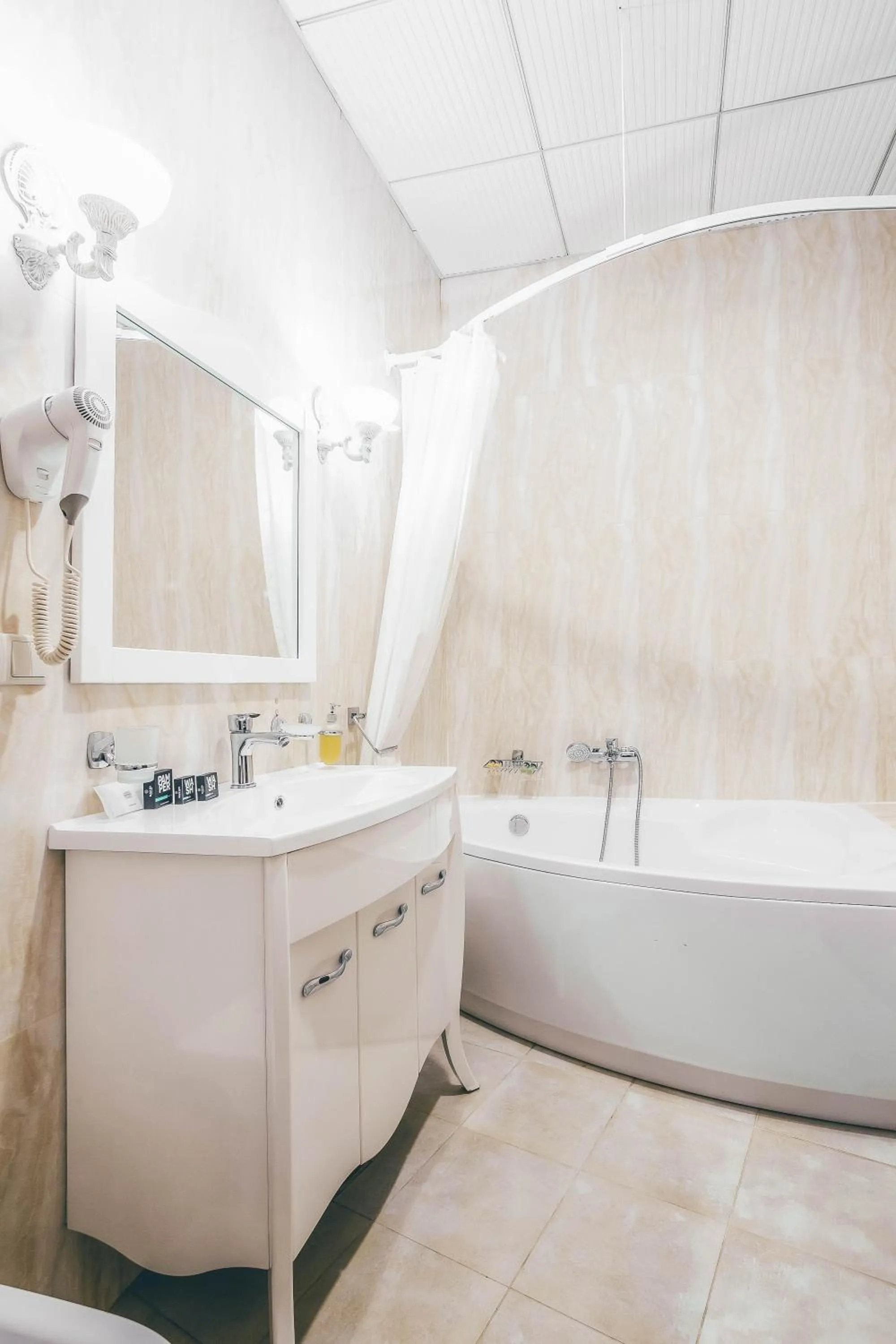 Black Sea Hotel Kyiv