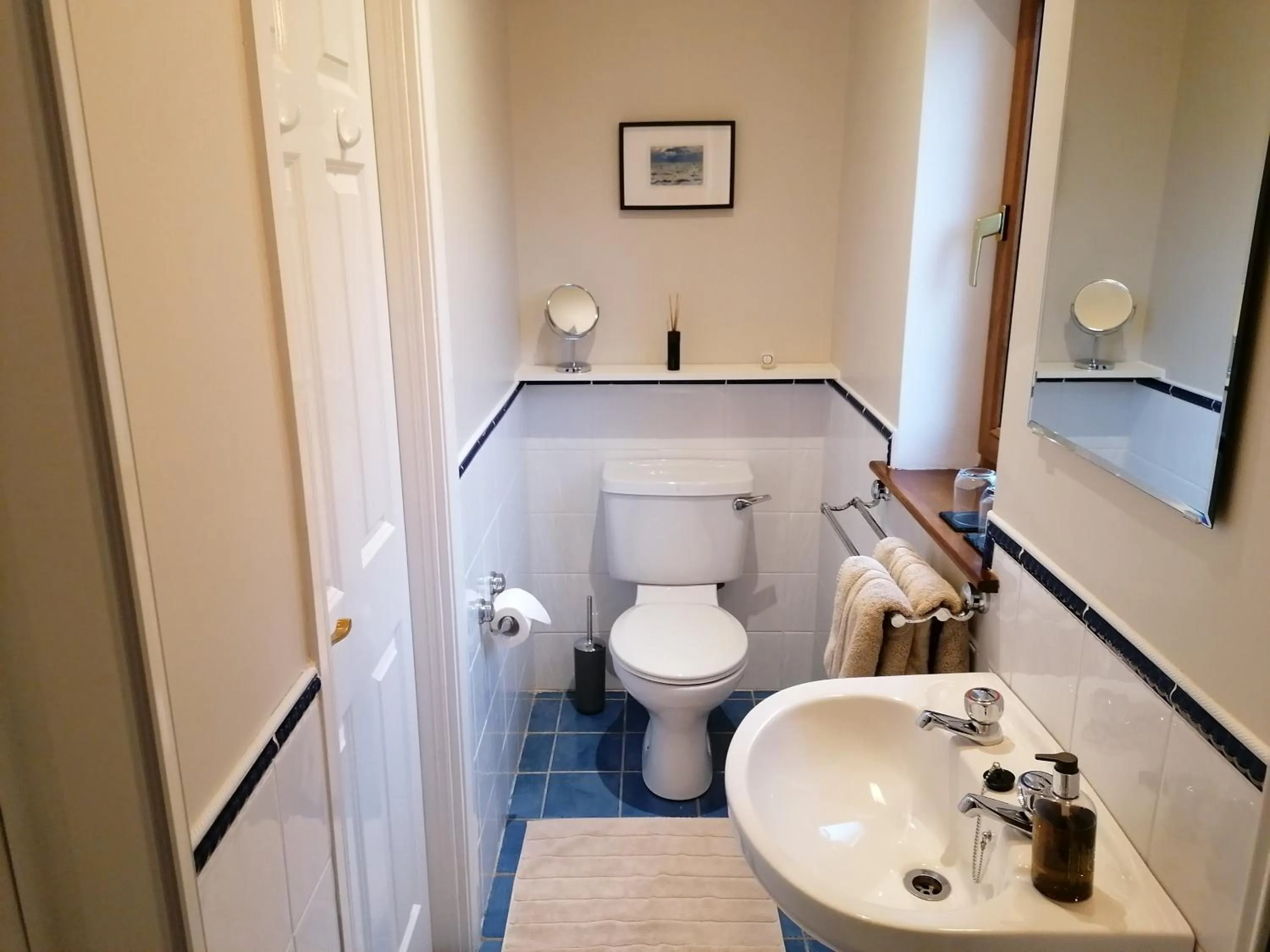 Shower in Valhalla BnB