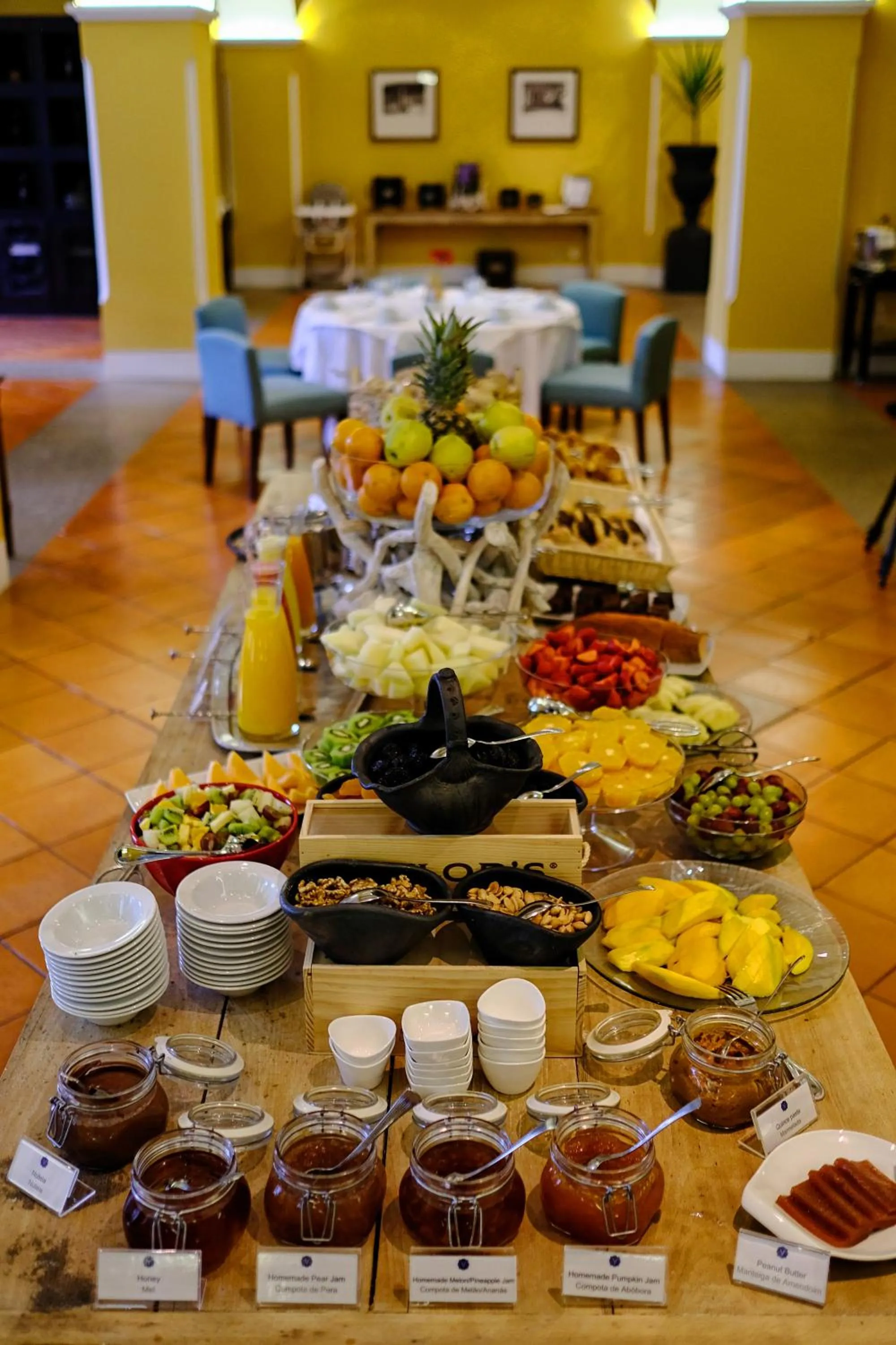 Buffet breakfast in The Vintage House - Douro