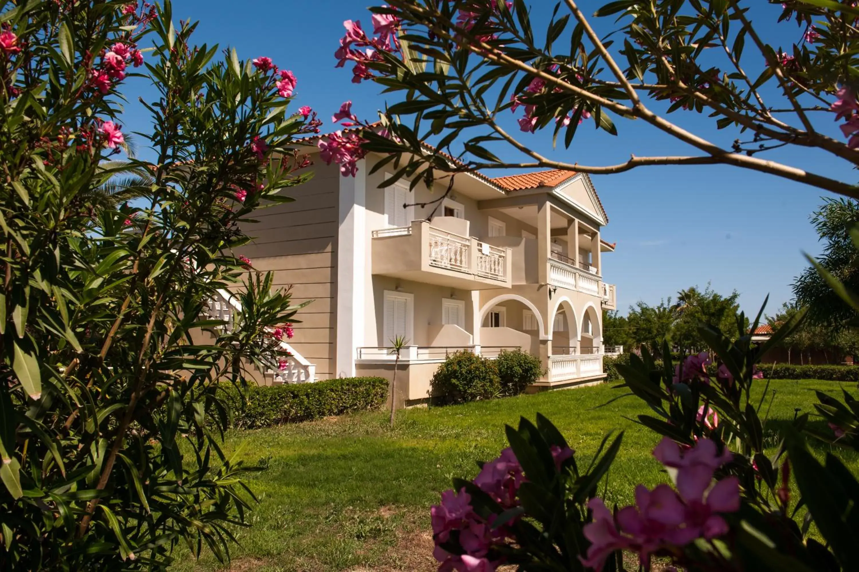 Property building in Kalamaki Beach Hotel, Zakynthos Island Property building in Kalamaki Beach Hotel, Zakynthos Island