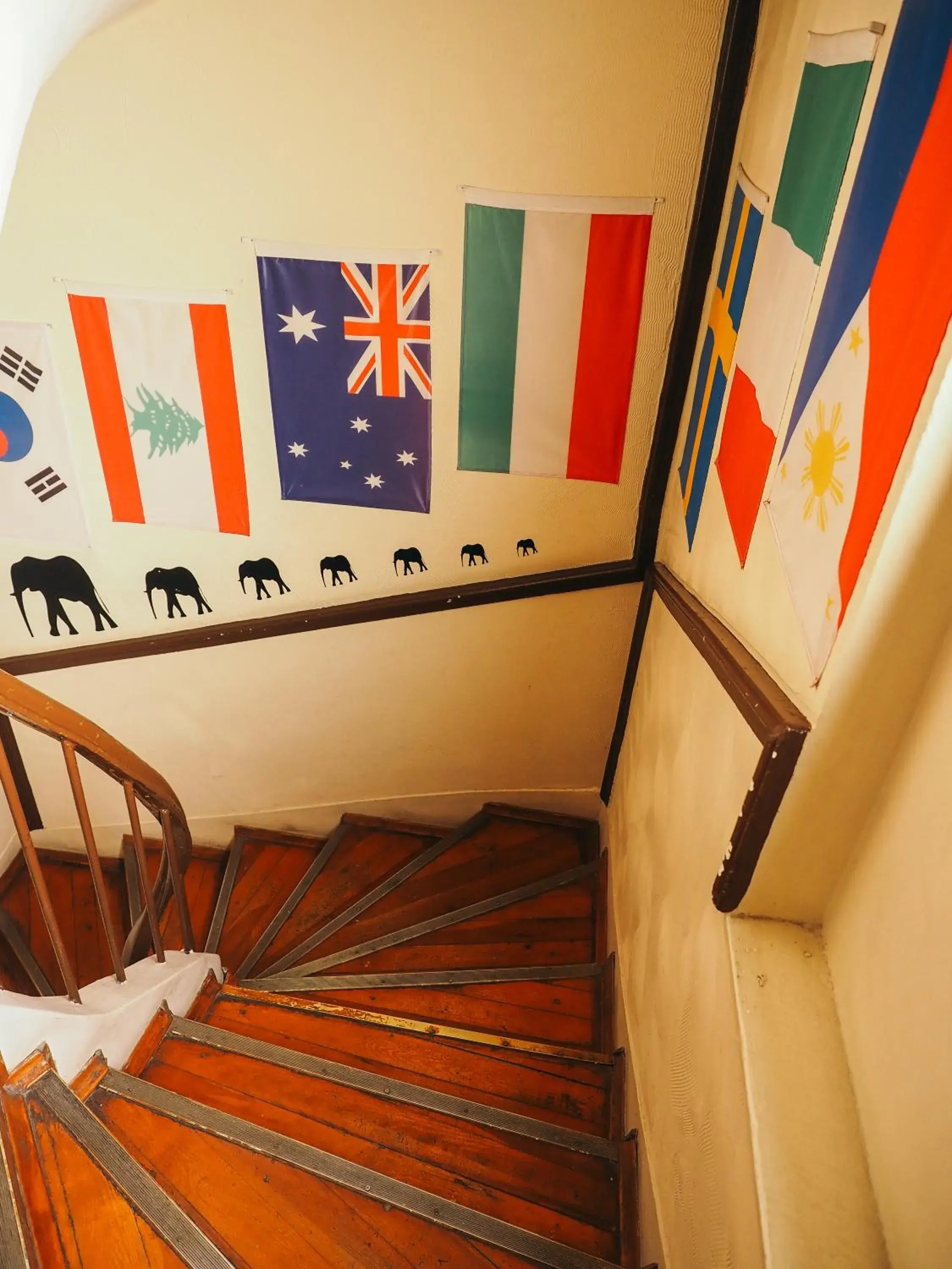 Property building in Deeps Hostel Ankara Property building in Deeps Hostel Ankara