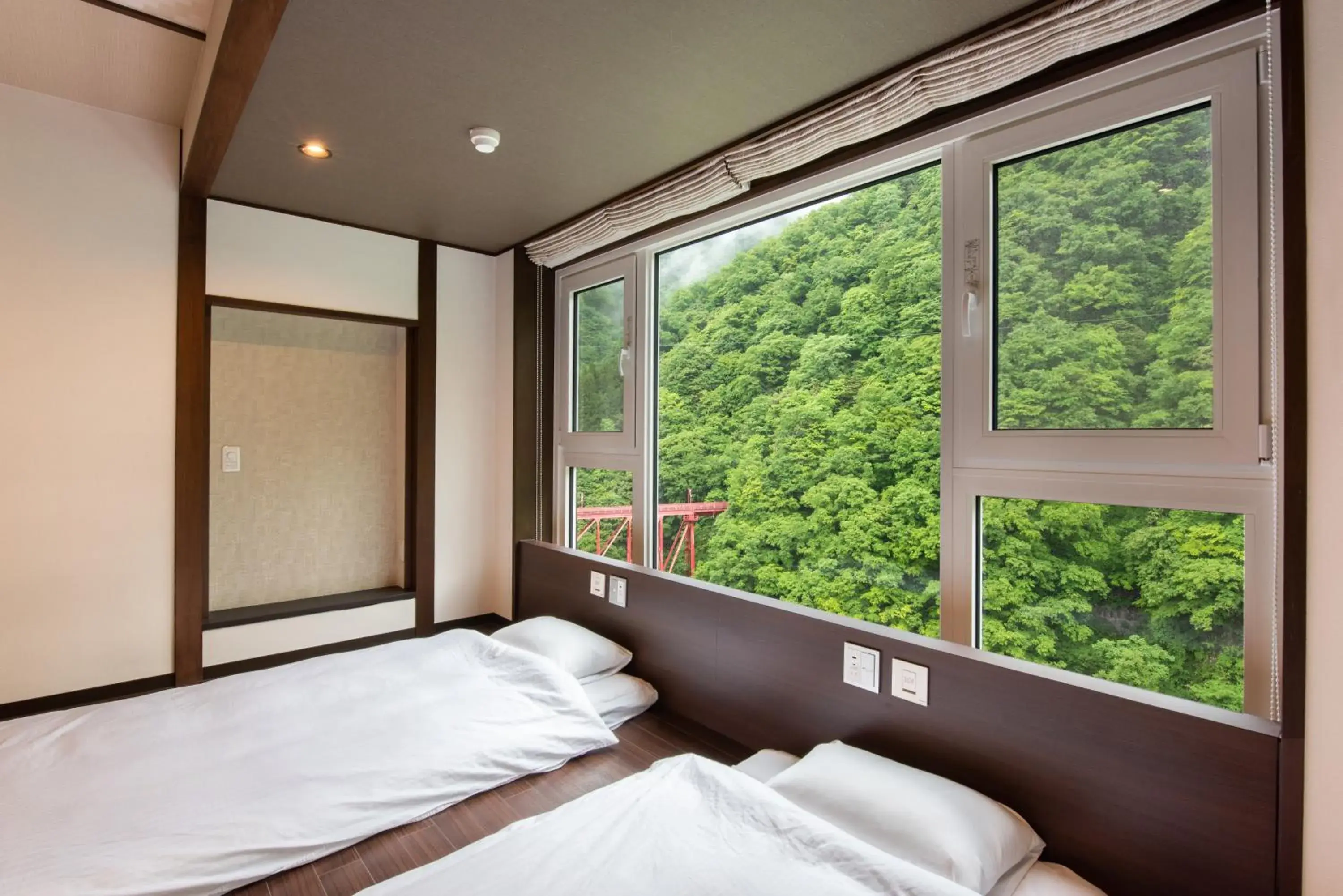 Photo of the whole room, Bed in Hotel Kurobe Photo of the whole room, Bed in Hotel Kurobe