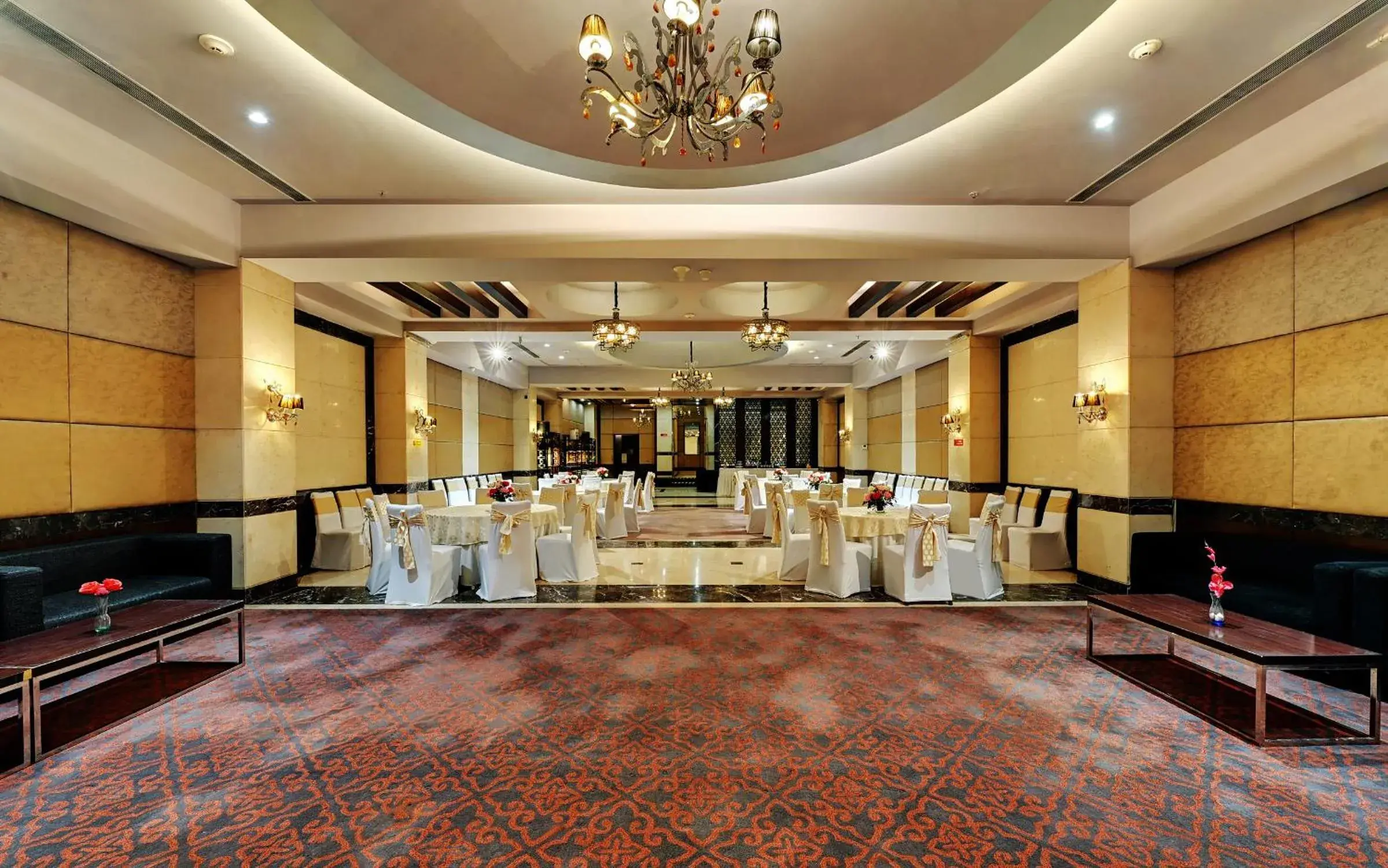 Banquet/Function facilities, Restaurant/Places to Eat in Quality Inn Gurgaon