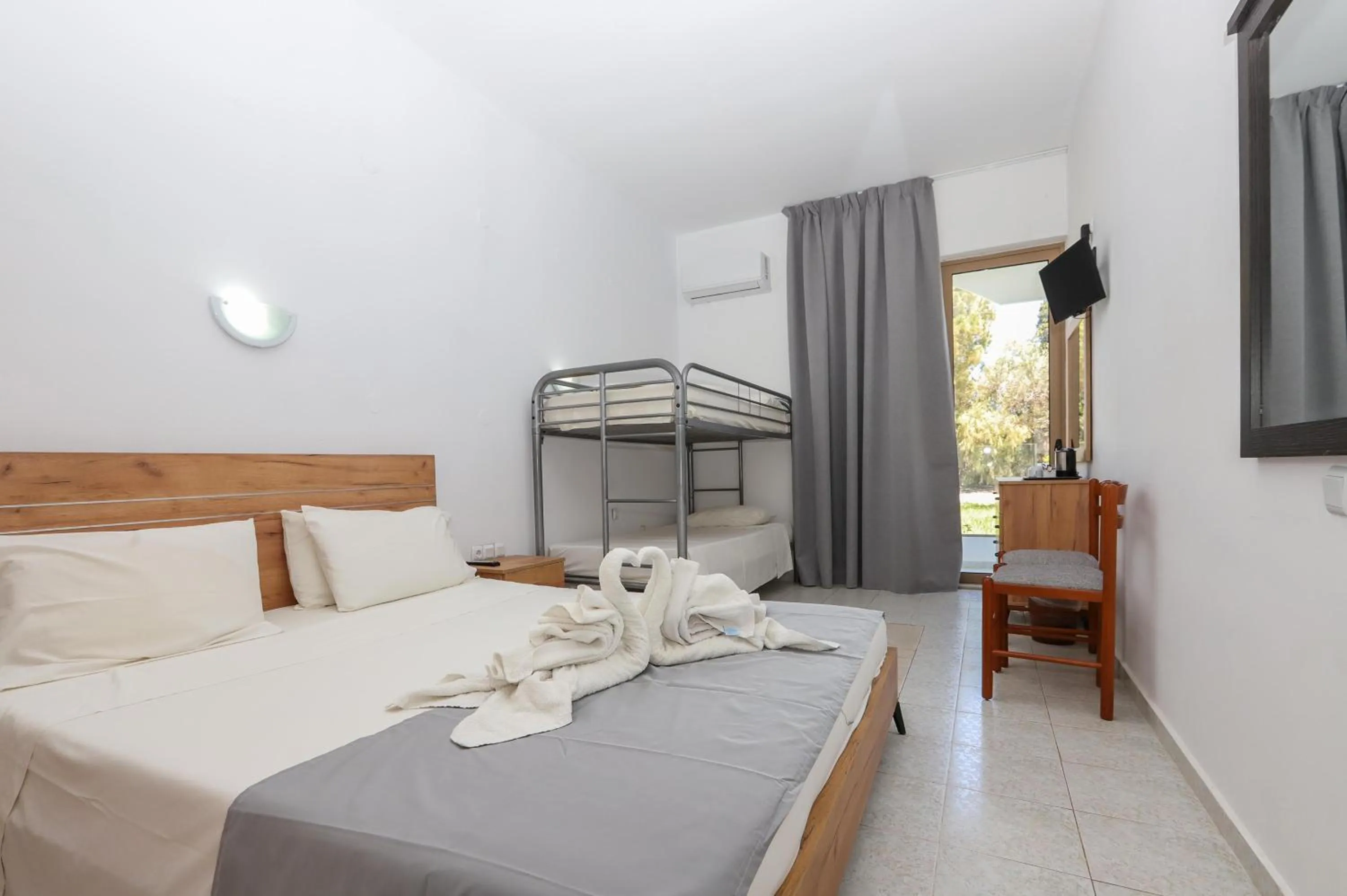 Photo of the whole room in BELVITA Hotel