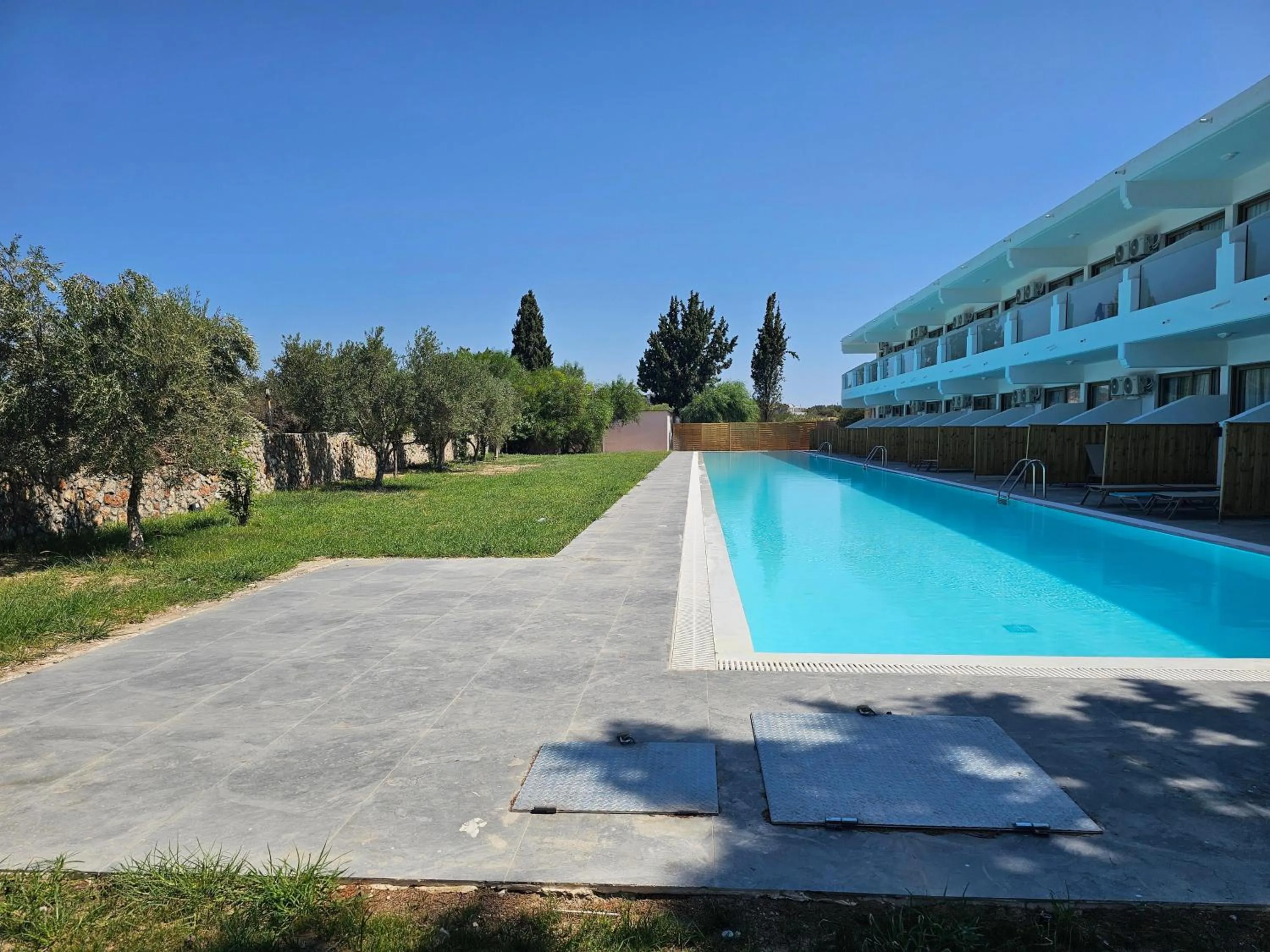 Swimming pool in BELVITA Hotel