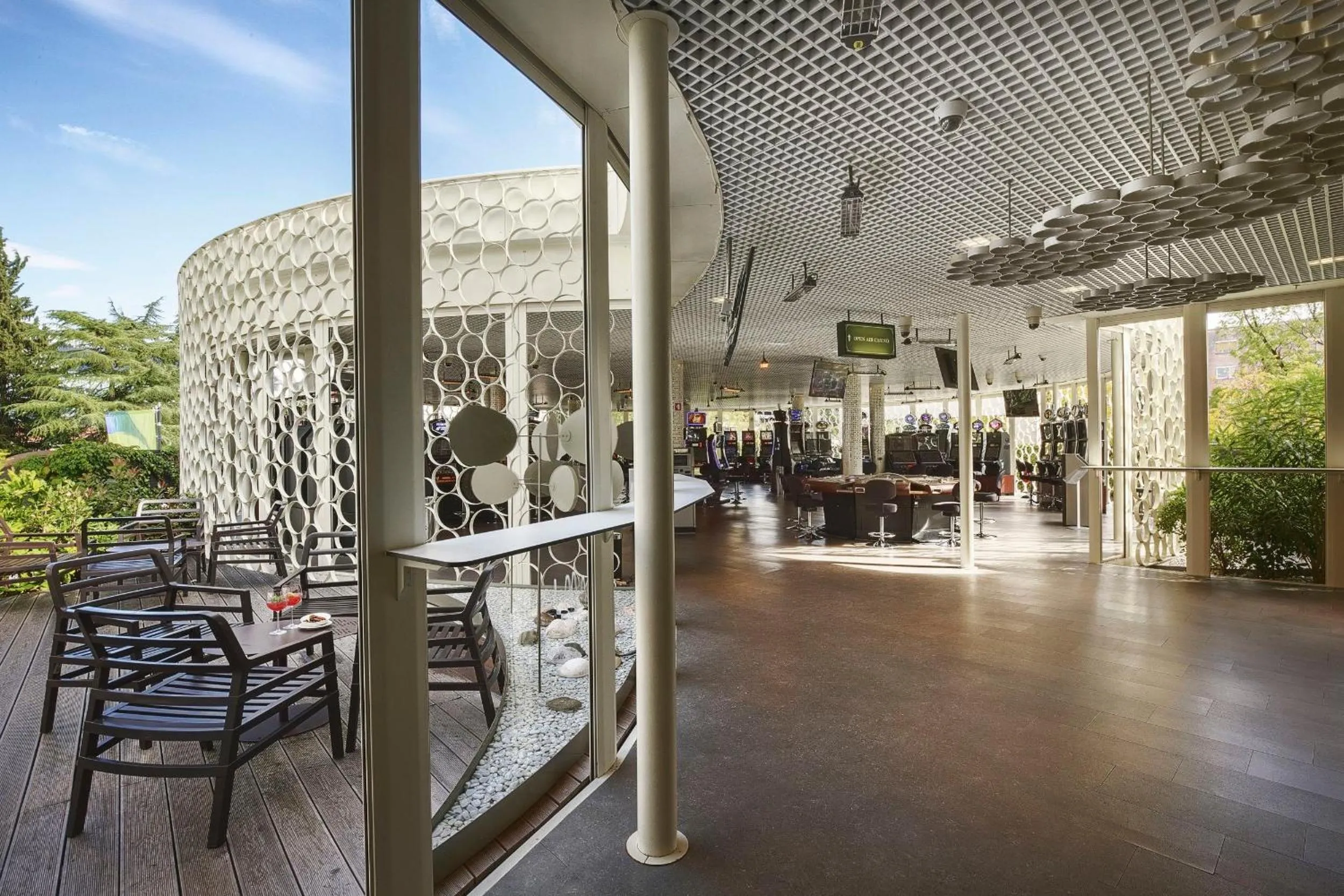 Casino in Park, Hotel & Entertainment