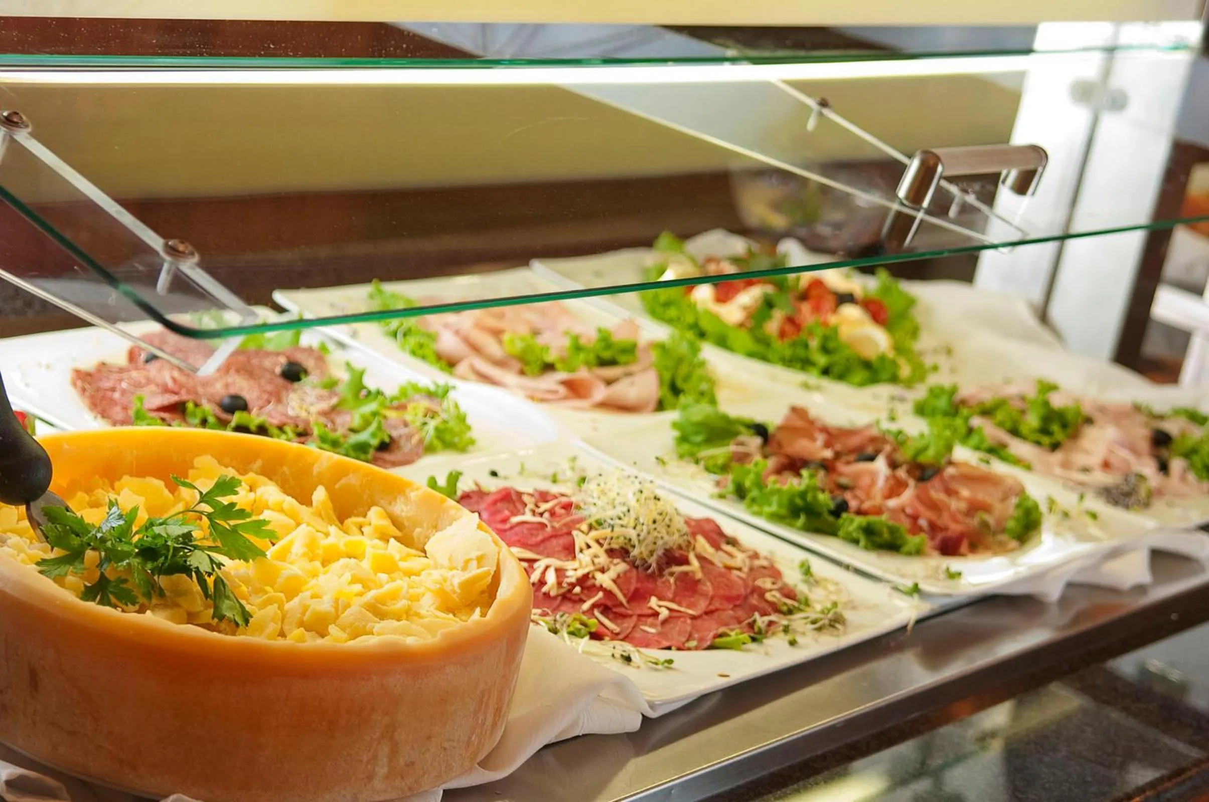 Food in Park, Hotel & Entertainment