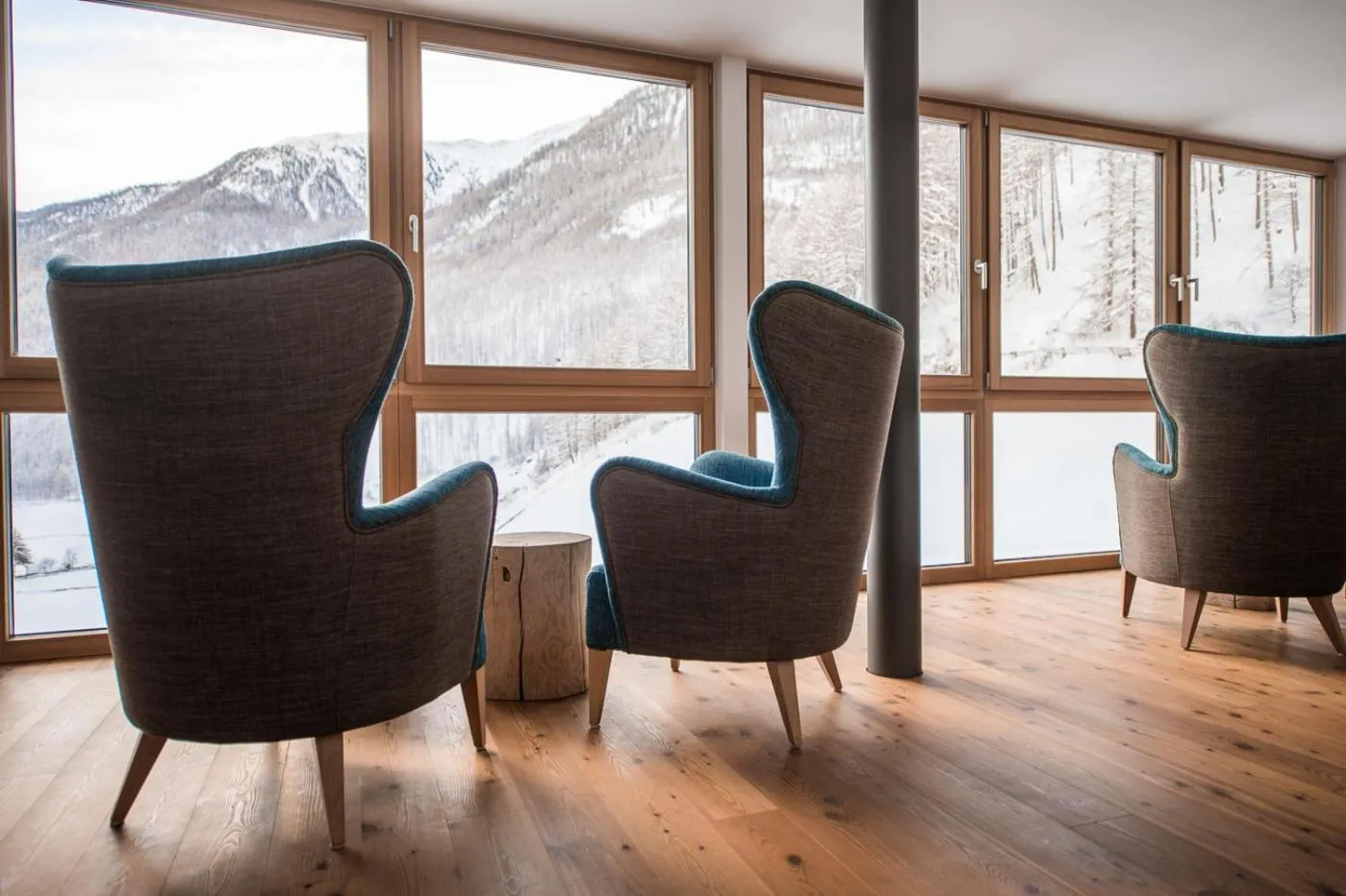 Seating area in Tonzhaus Hotel