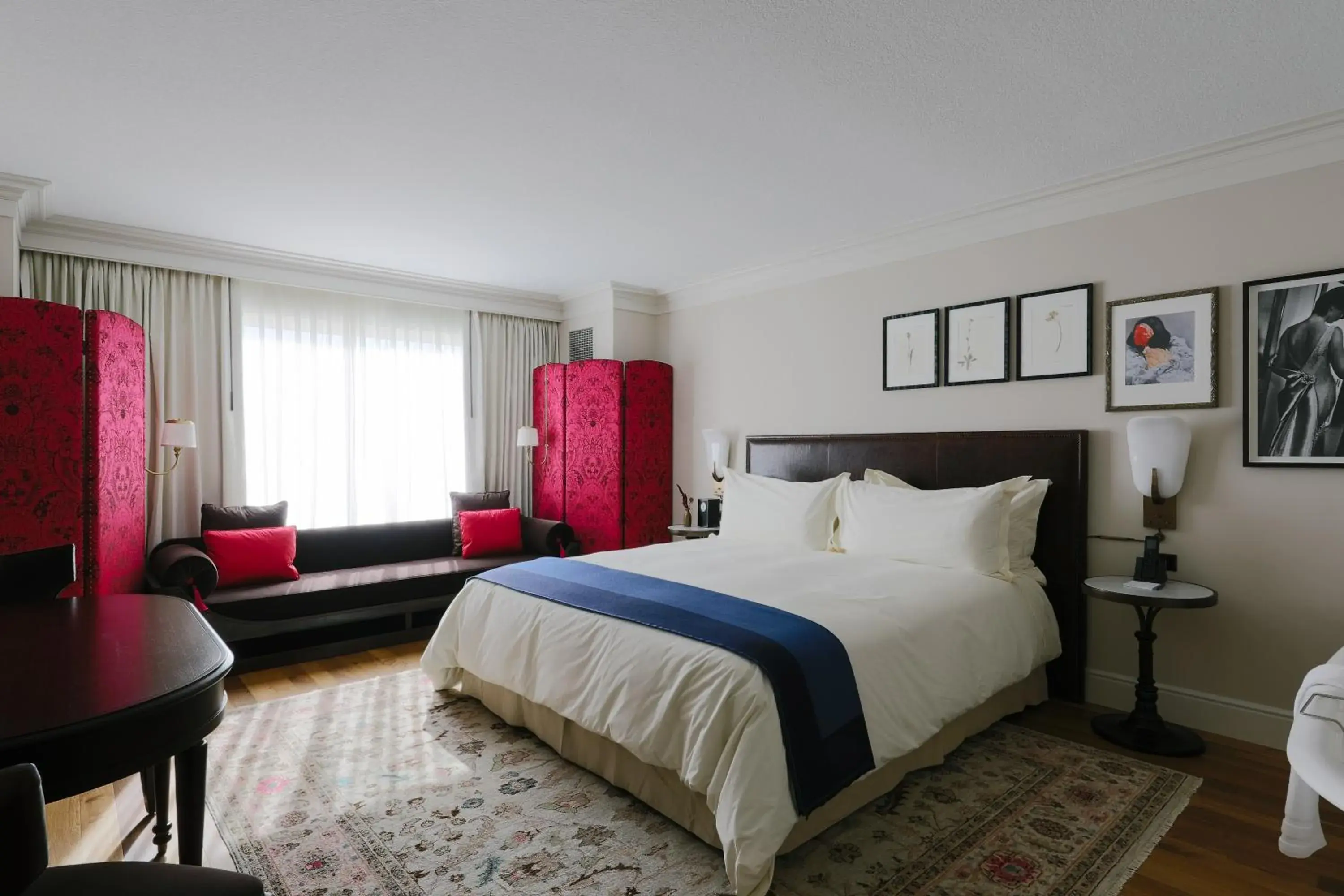 Photo of the whole room, Bed in NoMad Las Vegas Photo of the whole room, Bed in NoMad Las Vegas