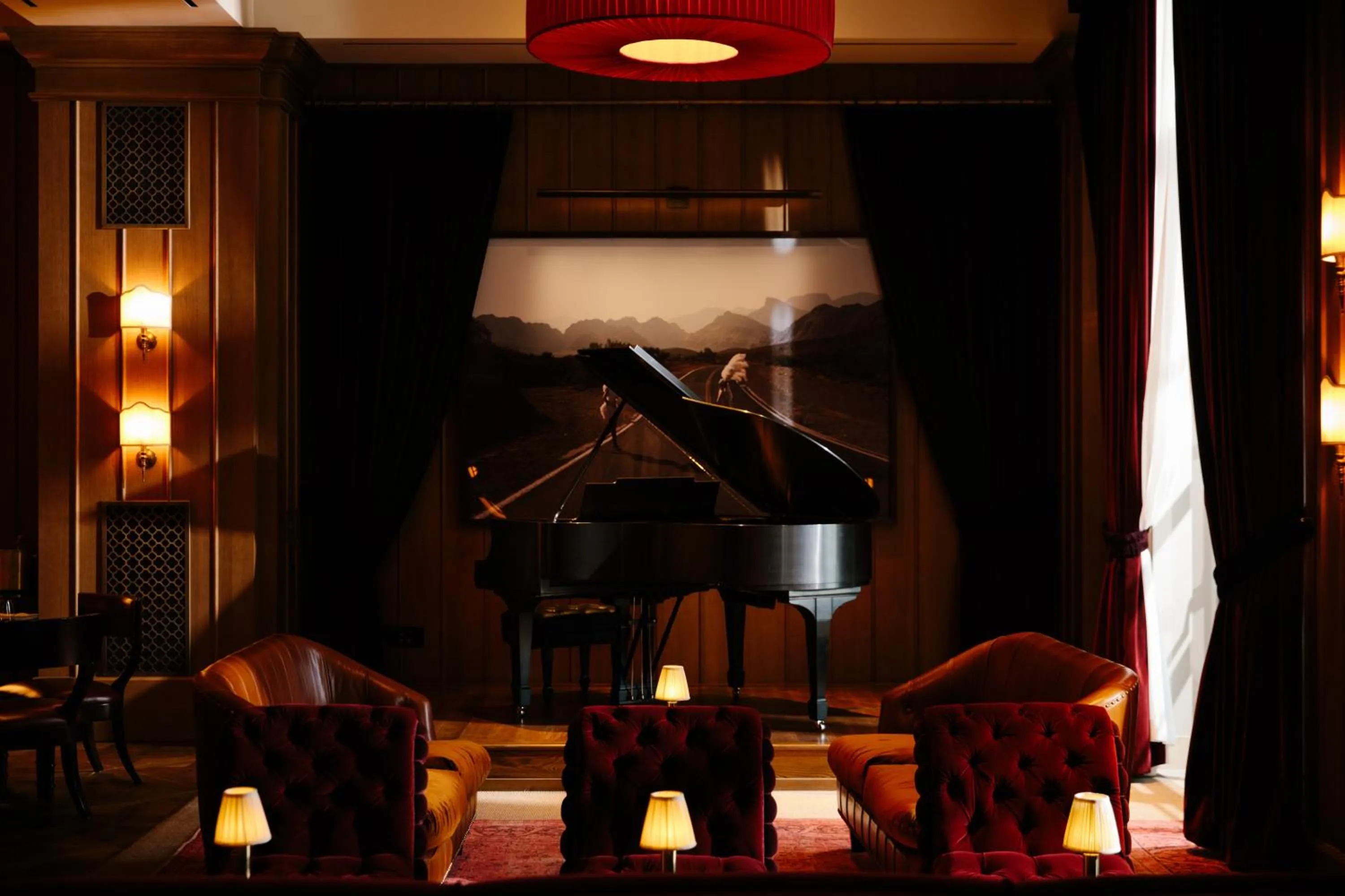 Lounge or bar in NoMad Las Vegas