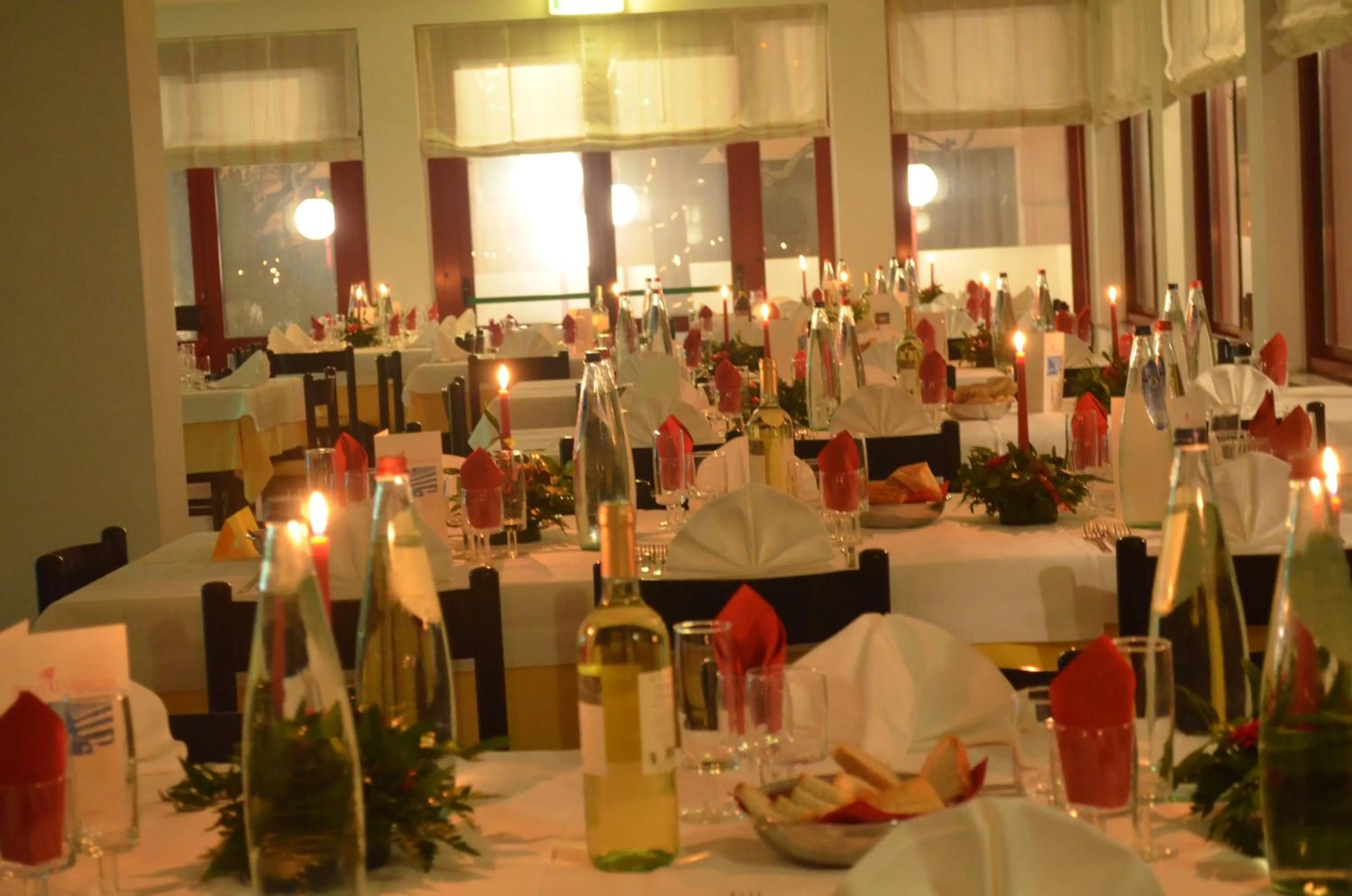 Restaurant/places to eat in Hotel Palmarosa