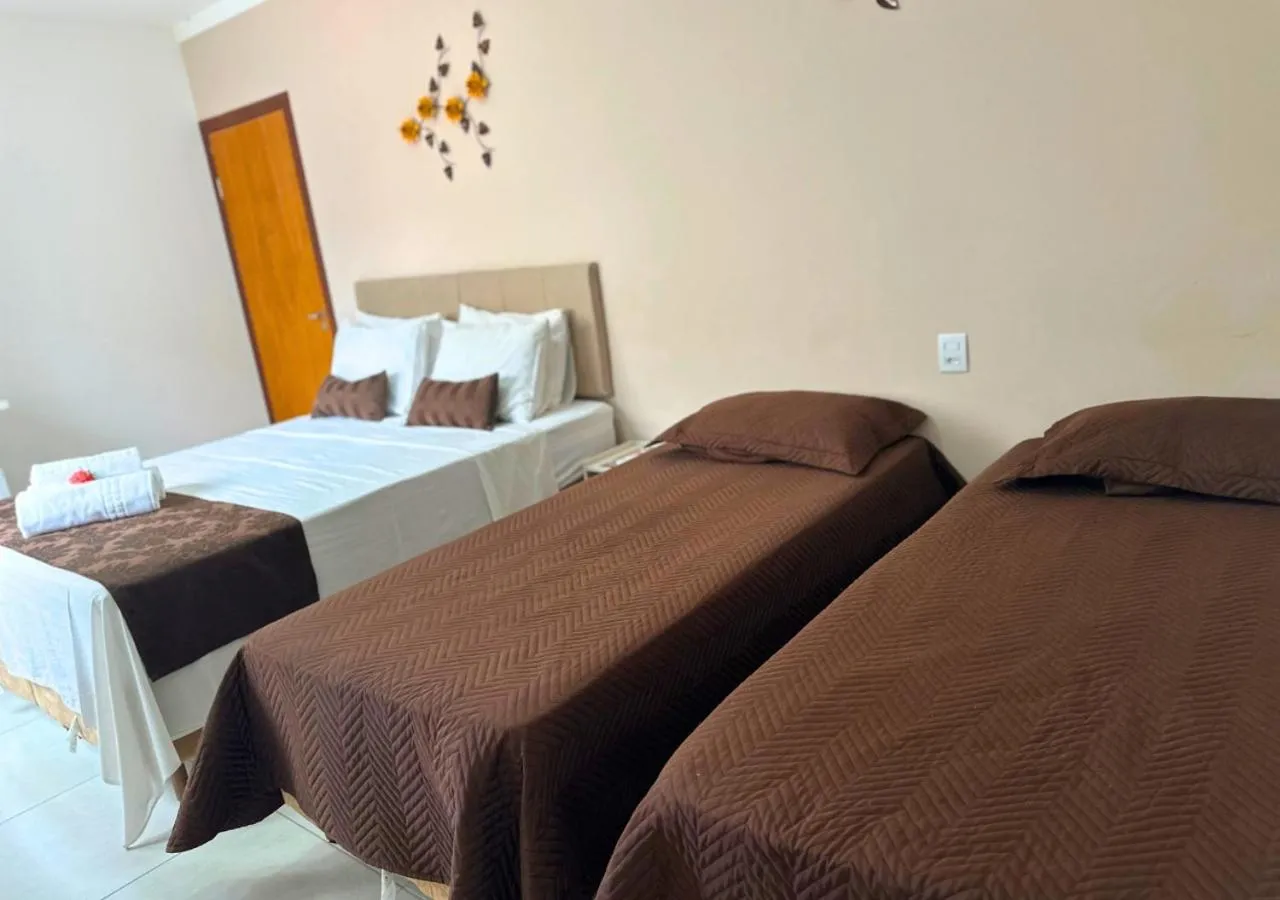 Bed in Shalom Pousada Capitólio