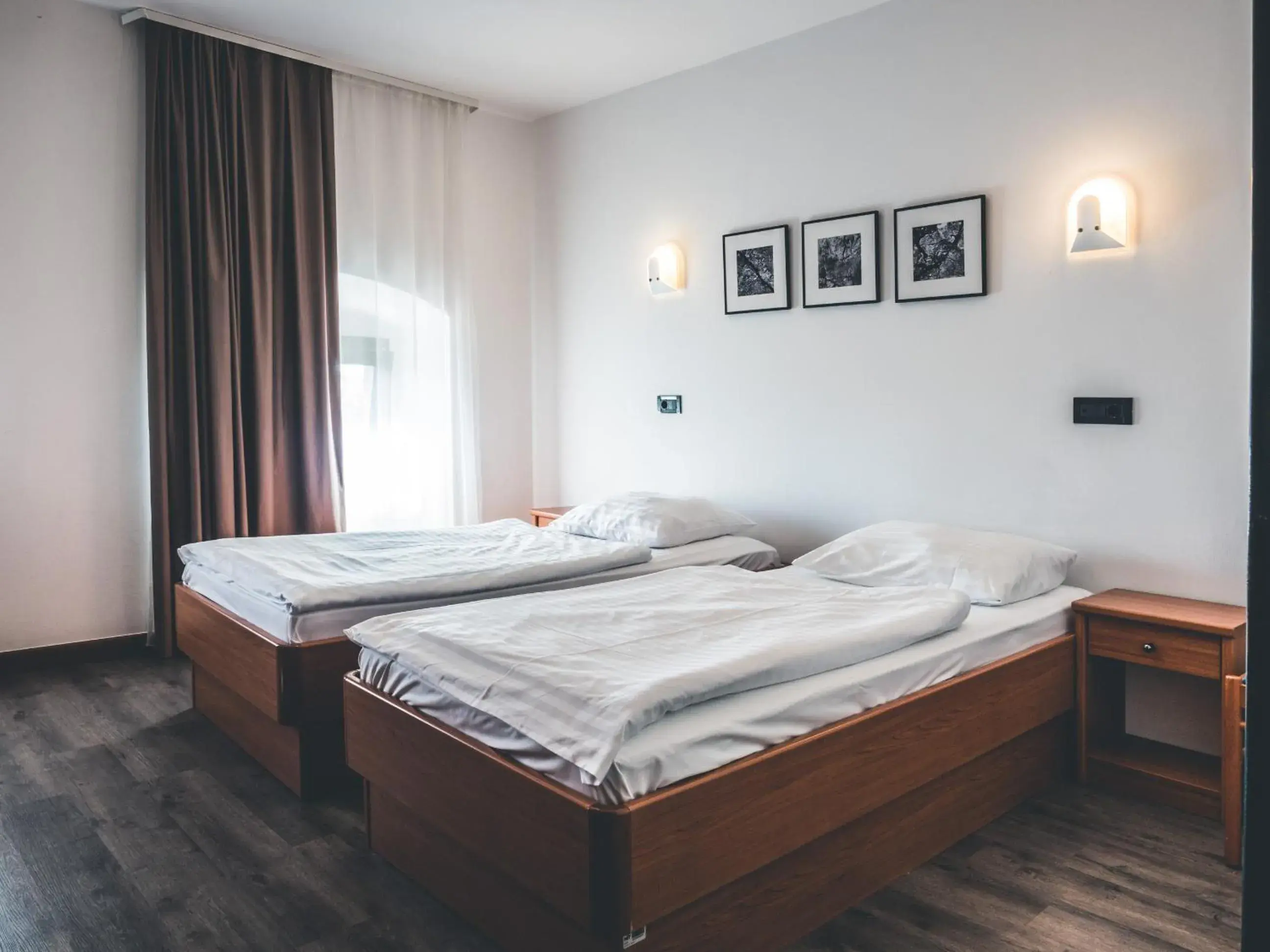 Standard Twin Room in Sabotin, Hotel & Restaurant Standard Twin Room in Sabotin, Hotel & Restaurant