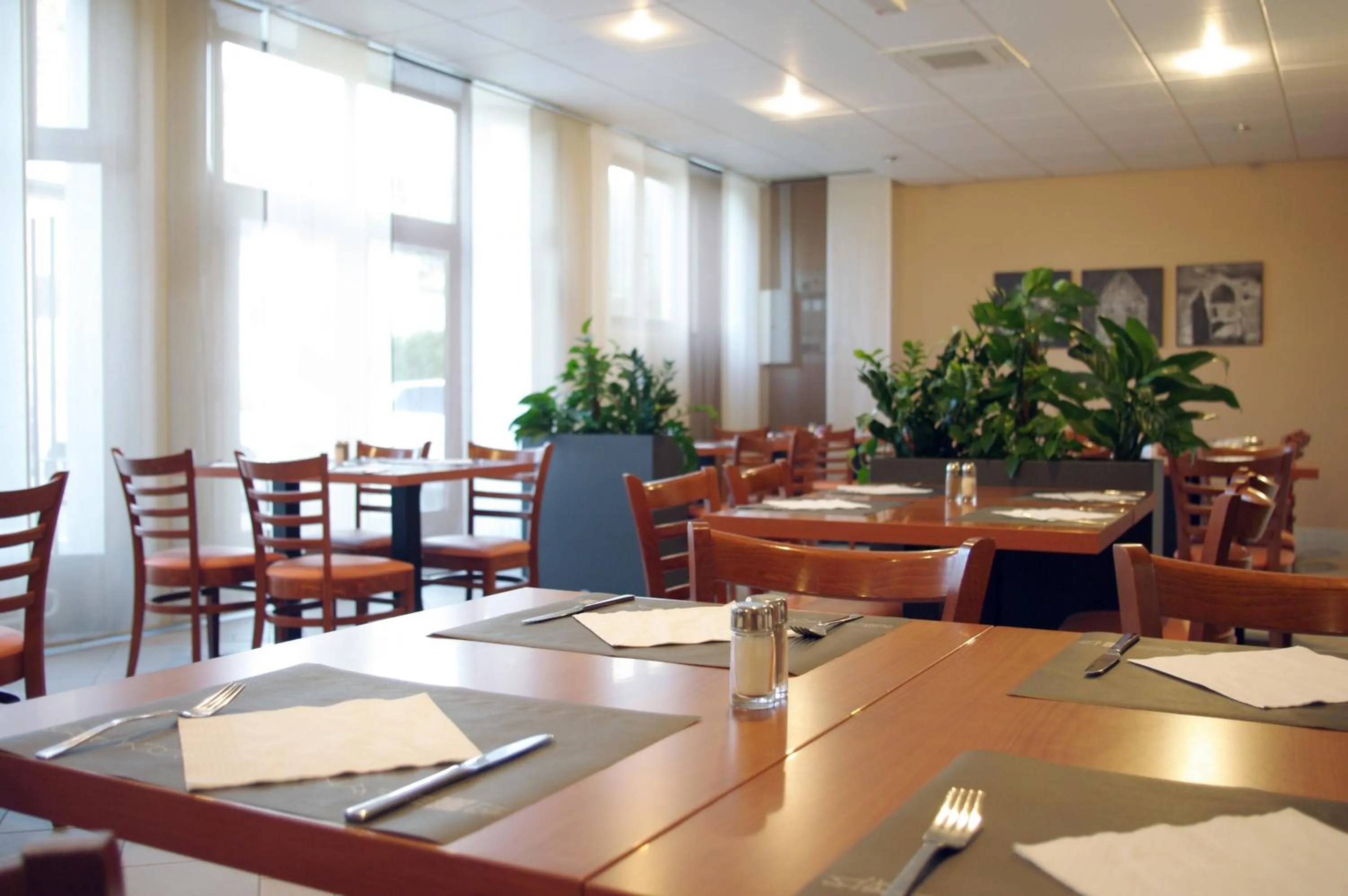 Restaurant/places to eat in Sabotin, Hotel & Restaurant