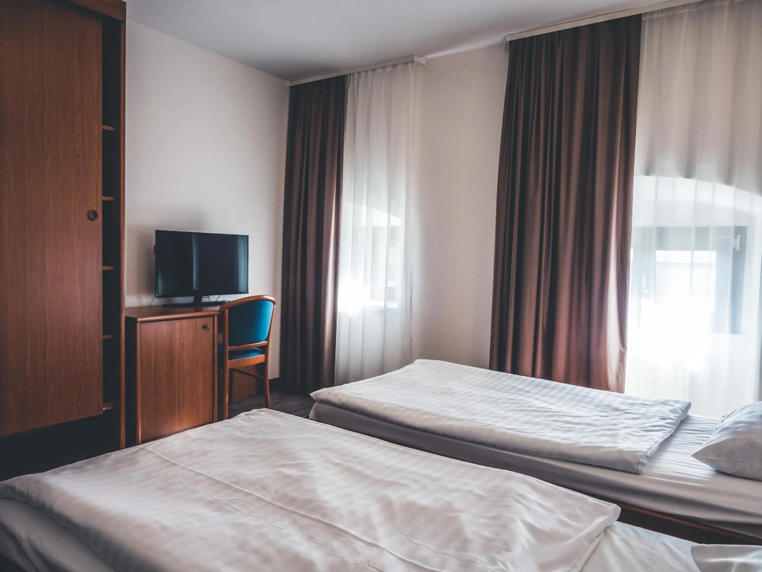 Bed in Sabotin, Hotel & Restaurant