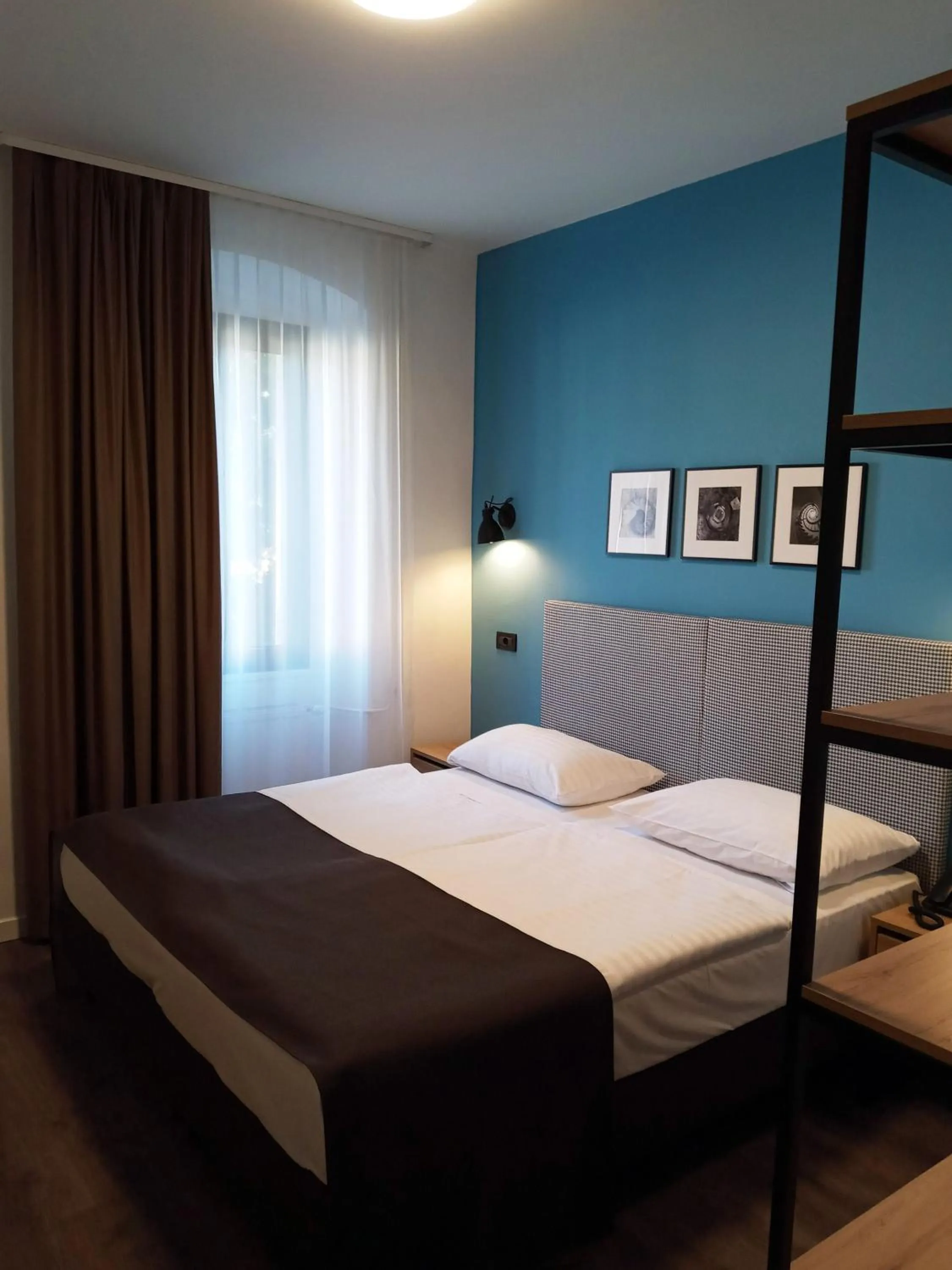 Bed in Sabotin, Hotel & Restaurant