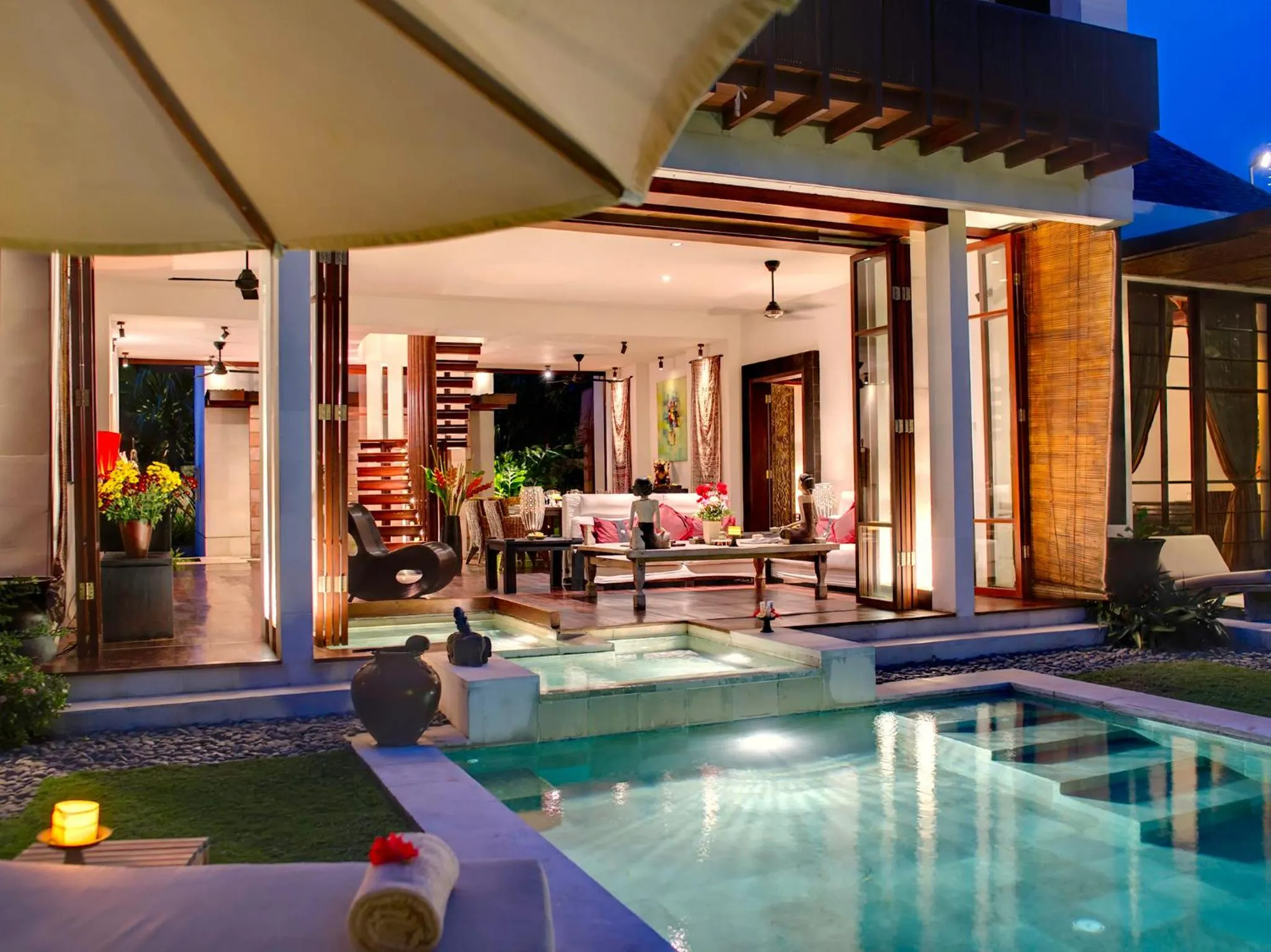 Night in Majapahit Beach Villas by Nakula