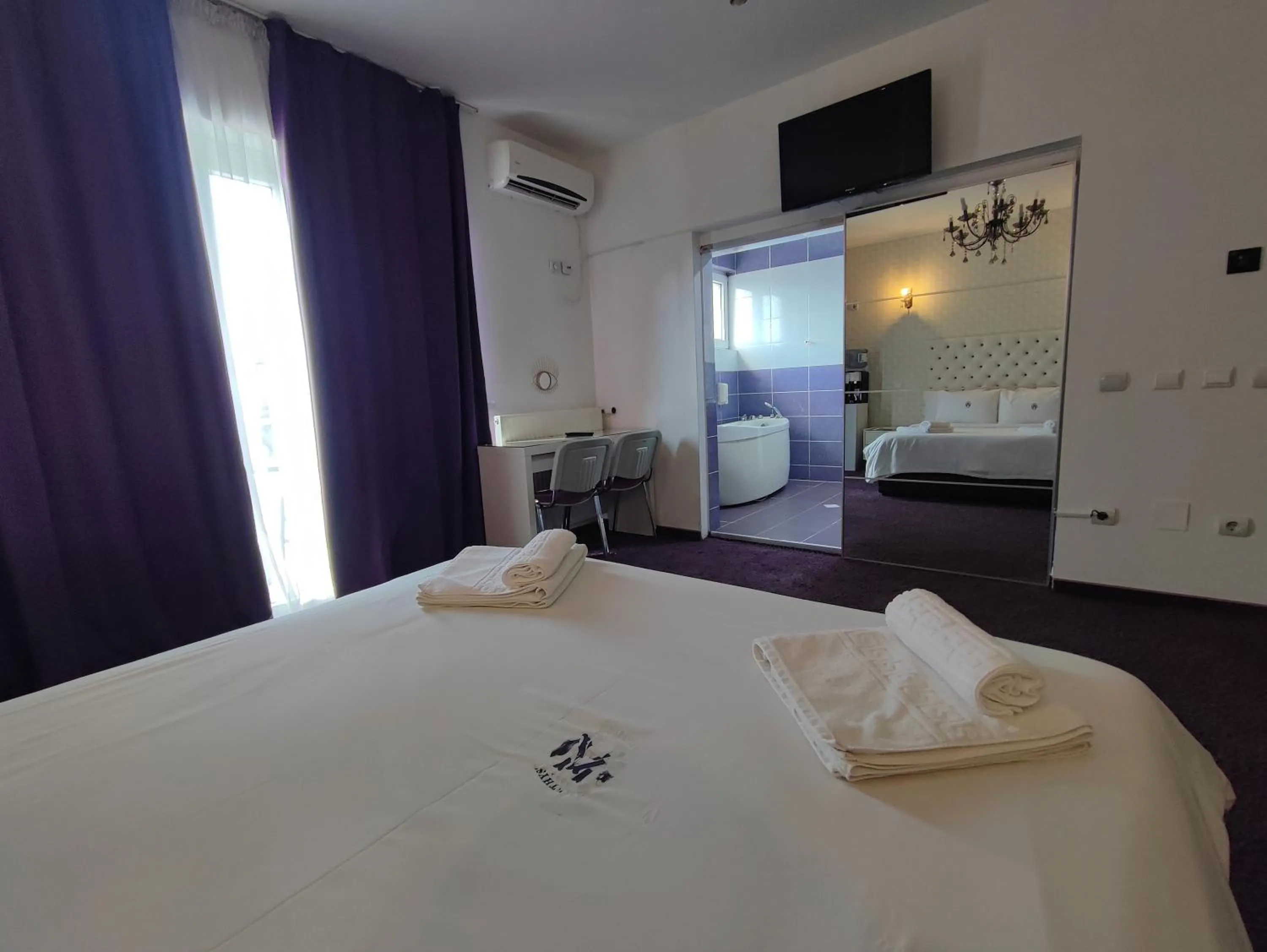 Photo of the whole room, Bed in Iris SMART Boutique Self Check-in 24h
