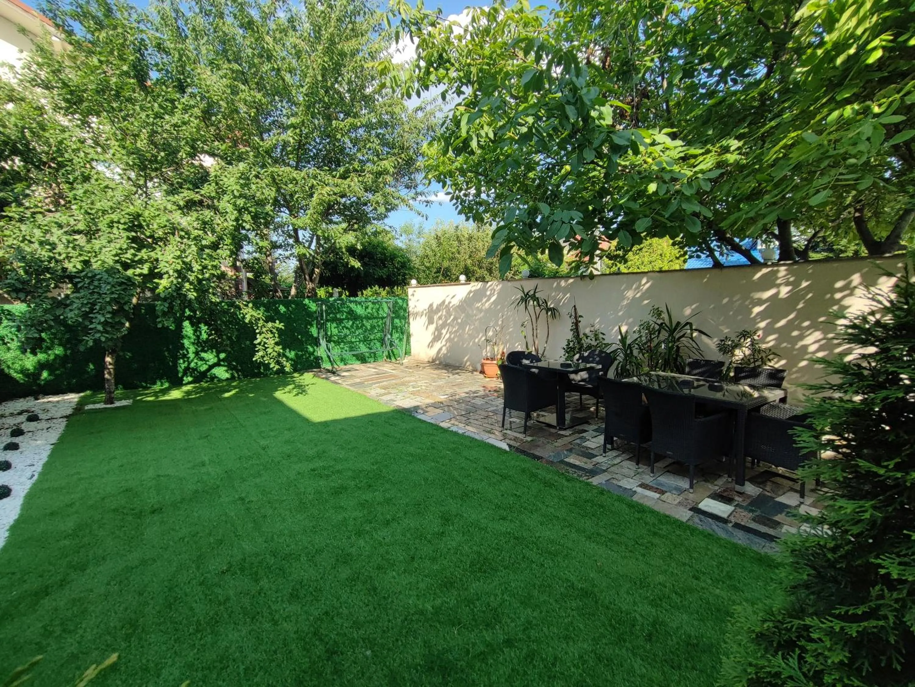 Garden view in Iris SMART Boutique Self Check-in 24h