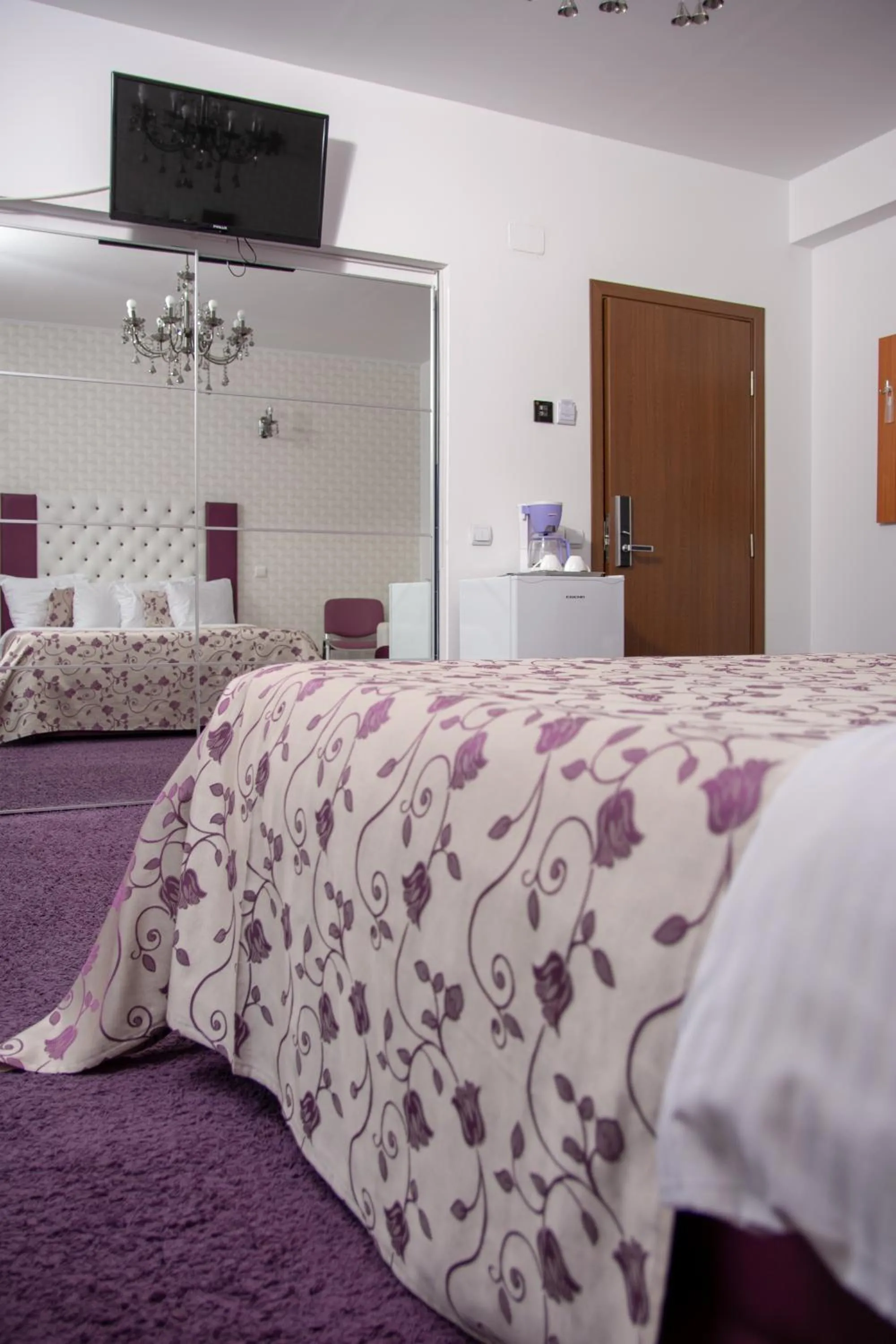 Photo of the whole room, Bed in Iris SMART Boutique Self Check-in 24h