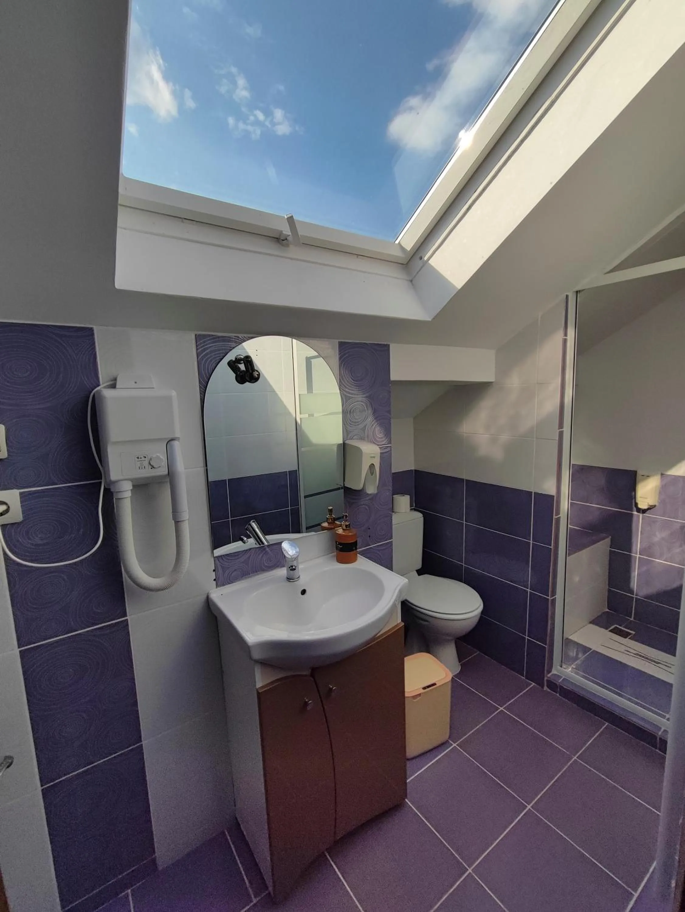 Bathroom in Iris SMART Boutique Self Check-in 24h