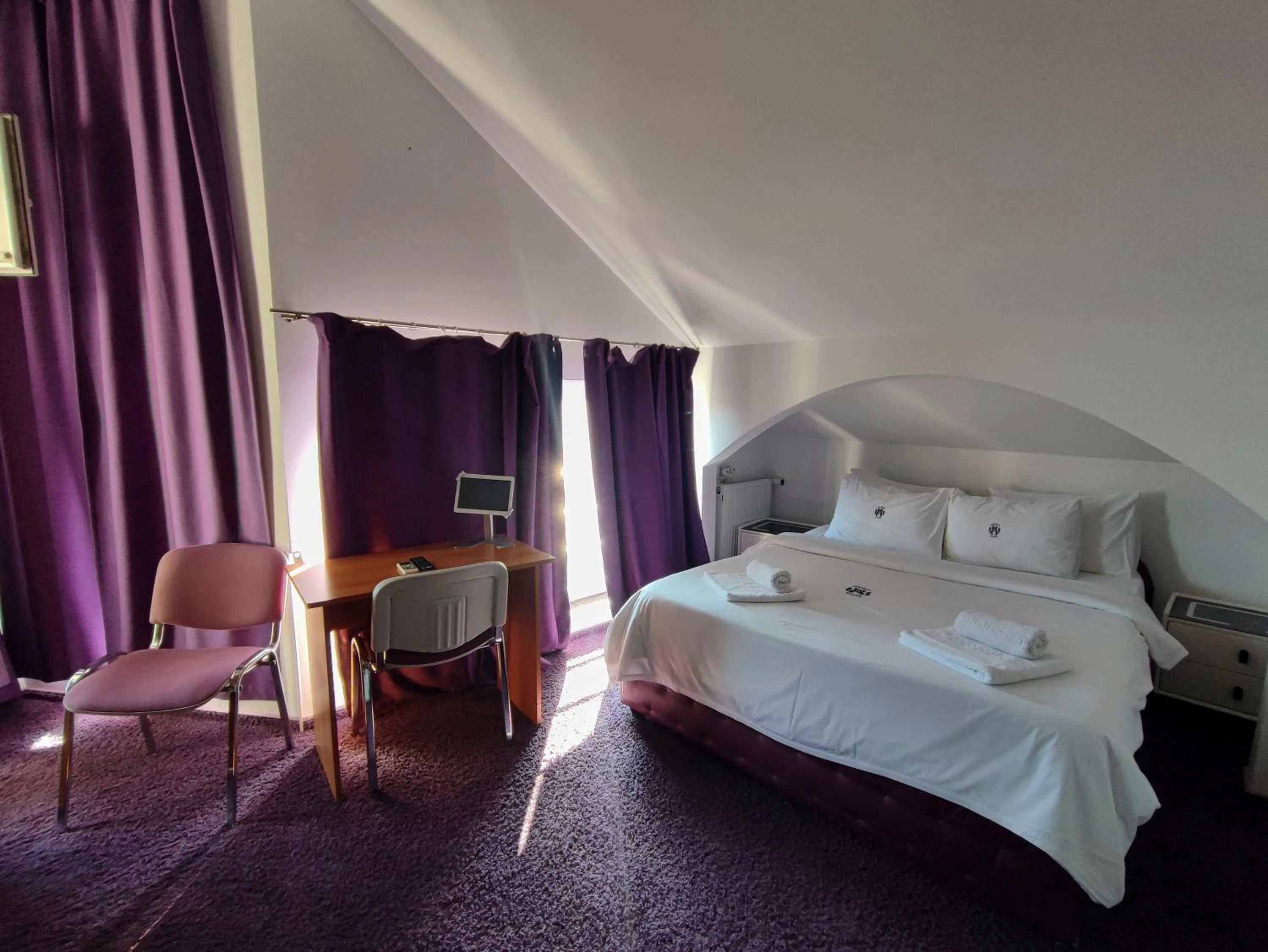 Photo of the whole room, Bed in Iris SMART Boutique Self Check-in 24h