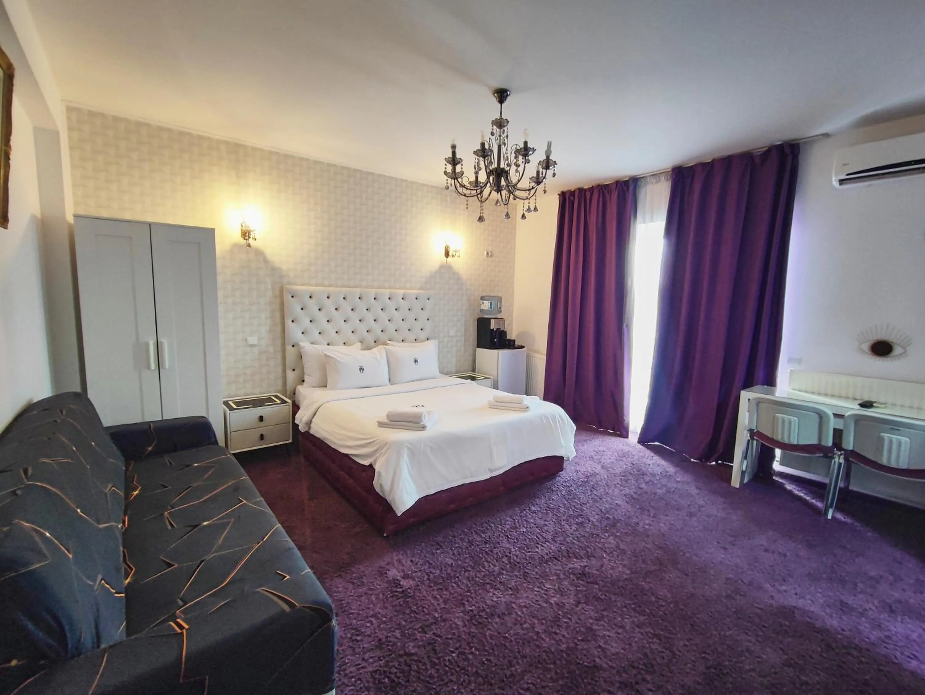 Bedroom, Bed in Iris SMART Boutique Self Check-in 24h