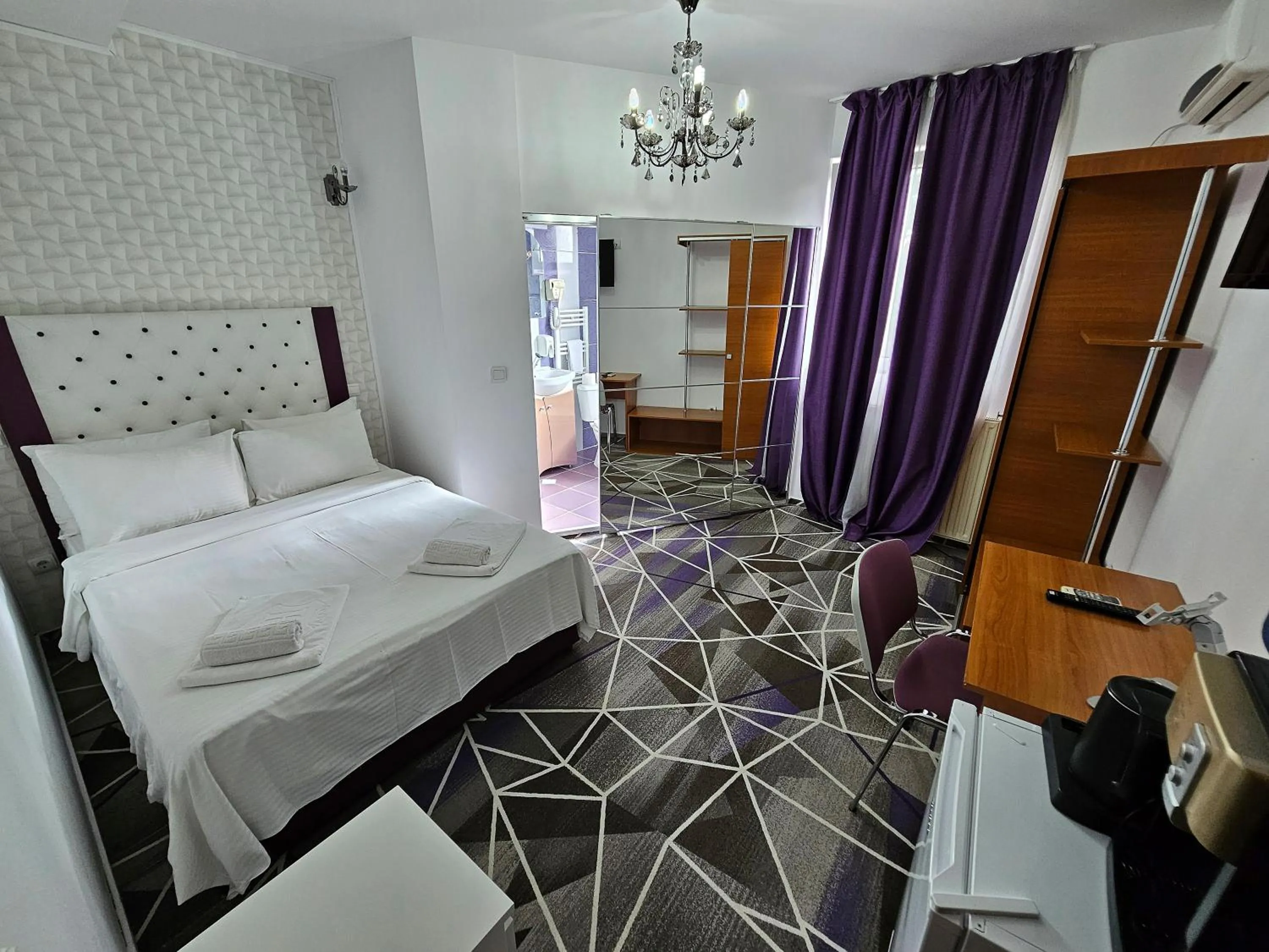 Bedroom, Bed in Iris SMART Boutique Self Check-in 24h
