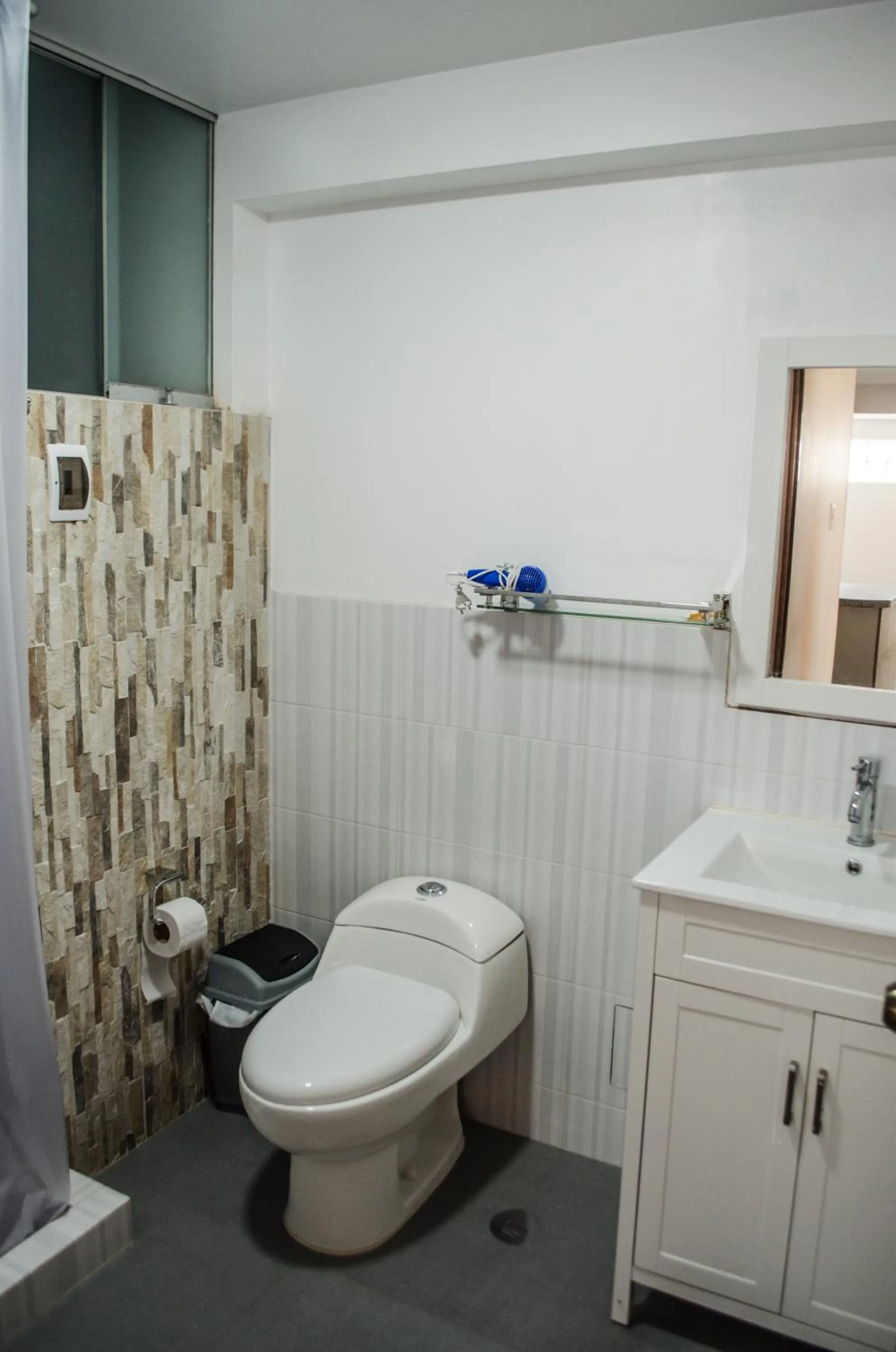 Toilet in Mayte Apartment