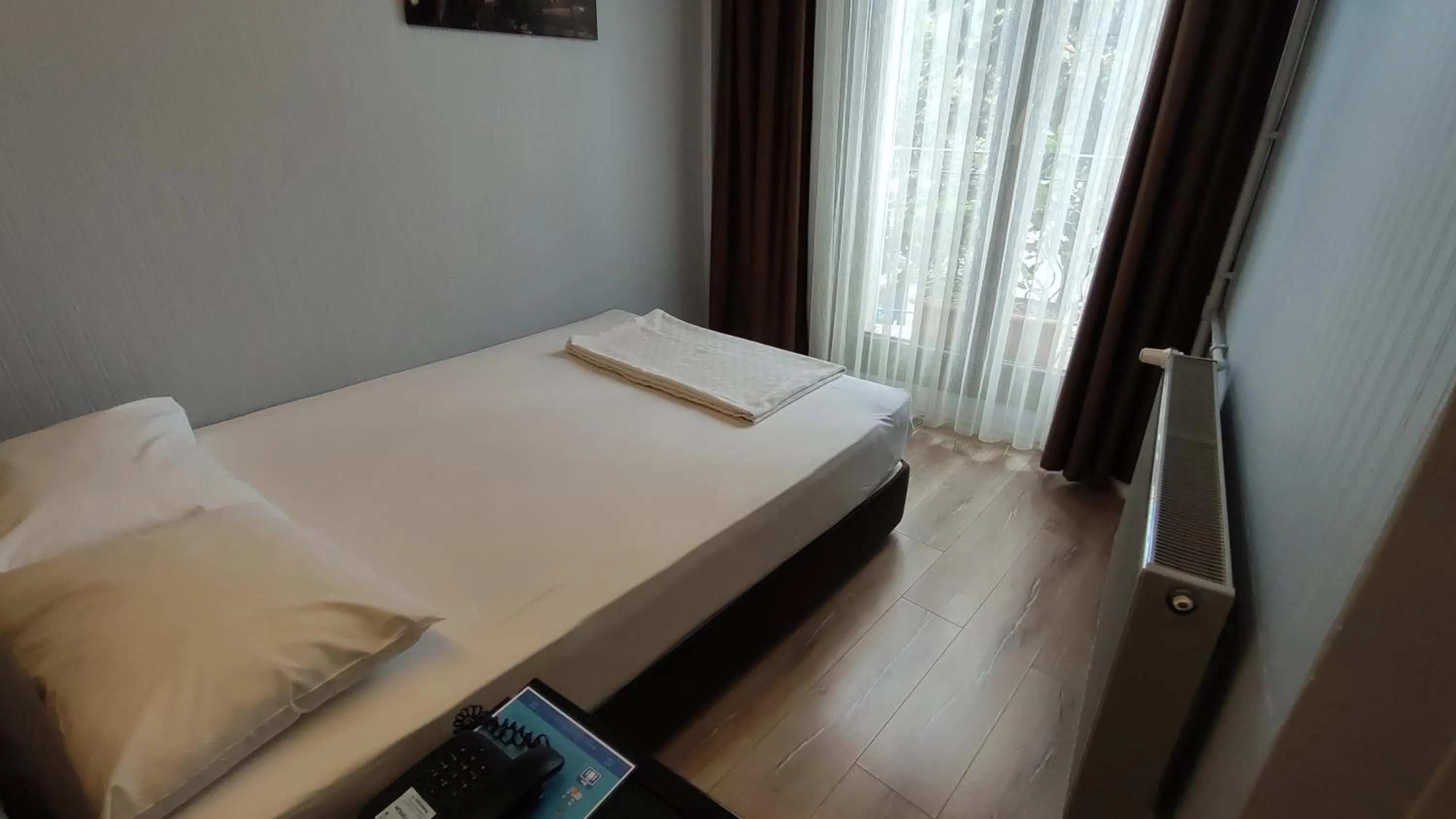 Bed in Hotel Torun Istanbul Old City