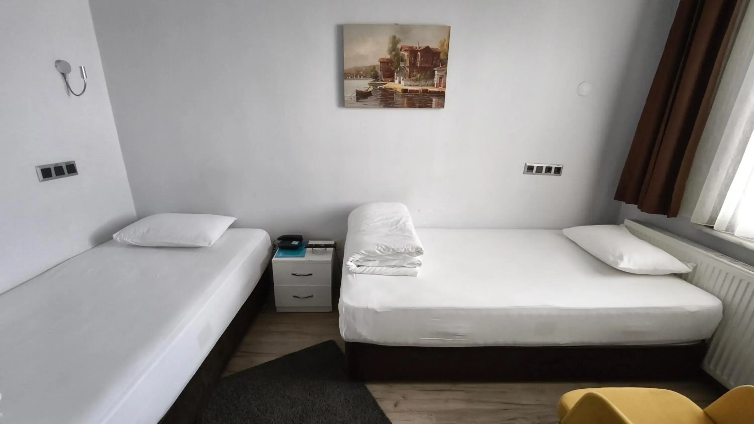 Superior Twin Room with Garden View in Hotel Torun Istanbul Old City Superior Twin Room with Garden View in Hotel Torun Istanbul Old City