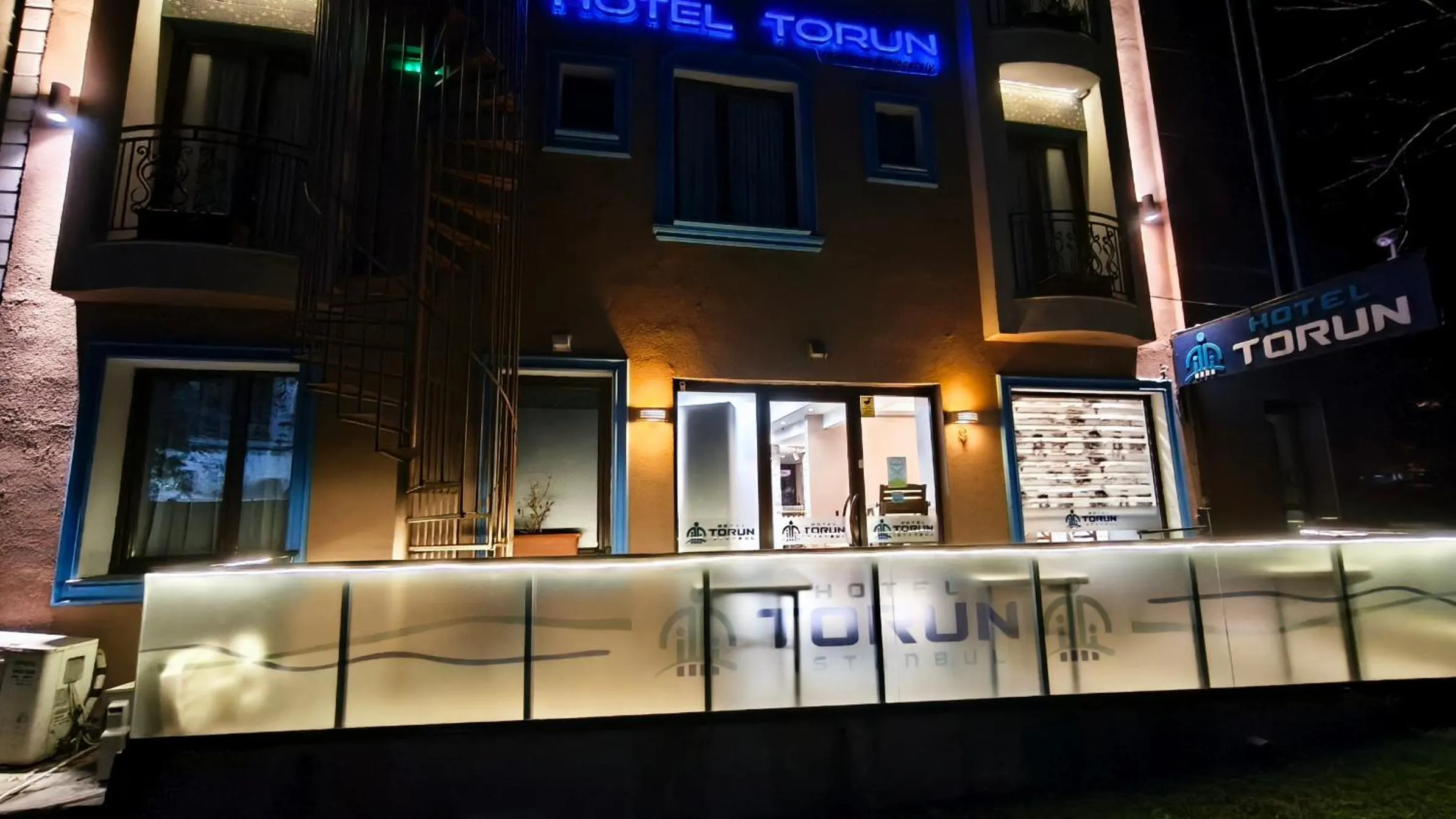 Night in Hotel Torun Istanbul Old City