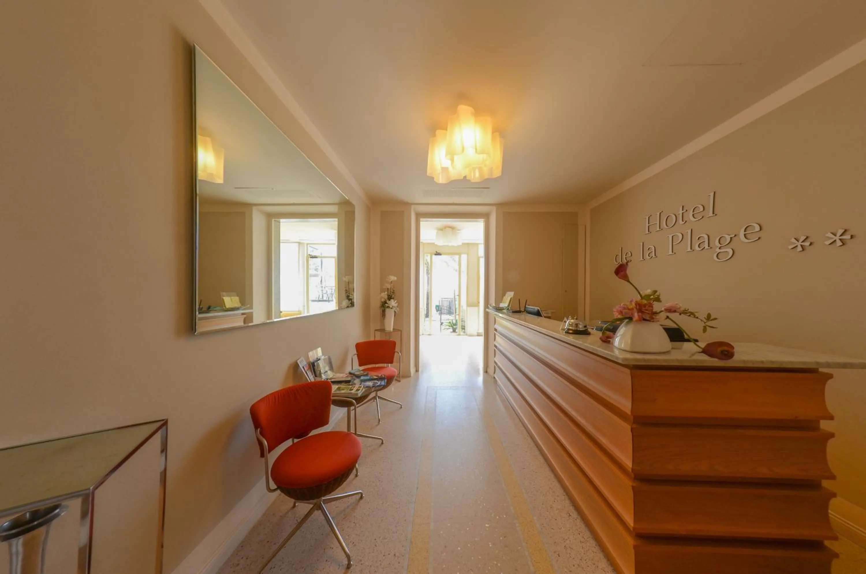 Lobby or reception in Hotel De La Plage