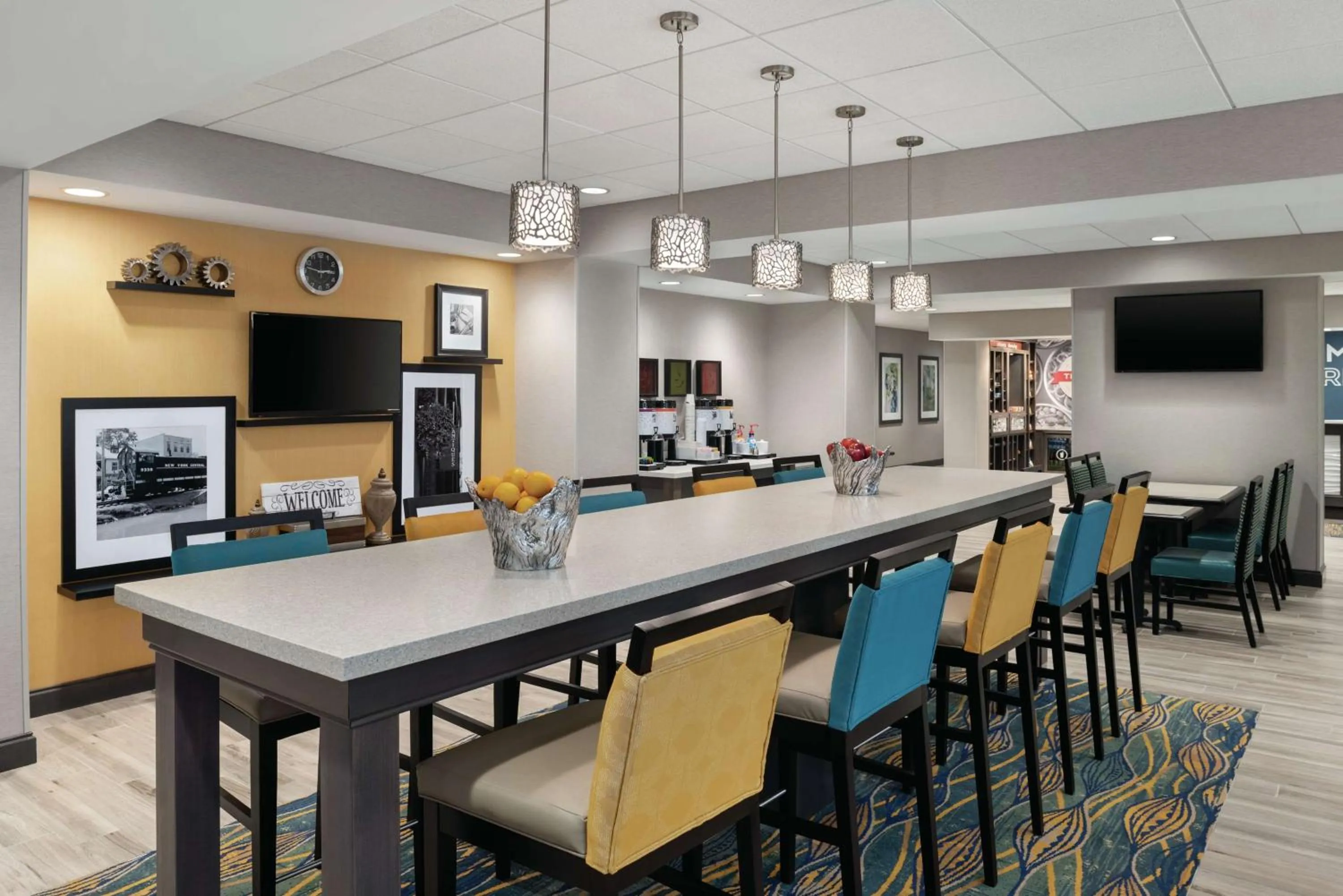 Lobby or reception in Hampton Inn Champaign Southwest