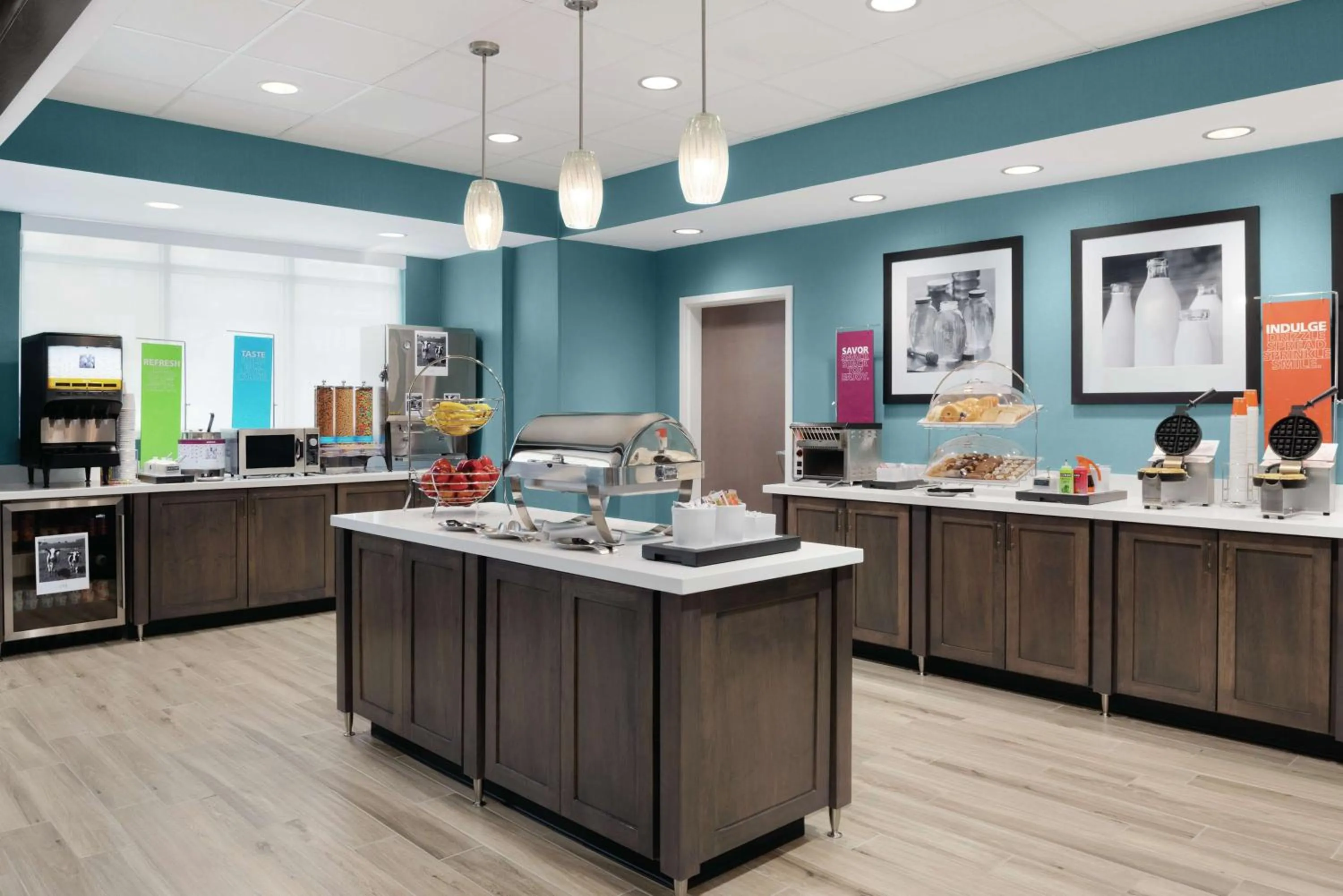 Breakfast in Hampton Inn Champaign Southwest