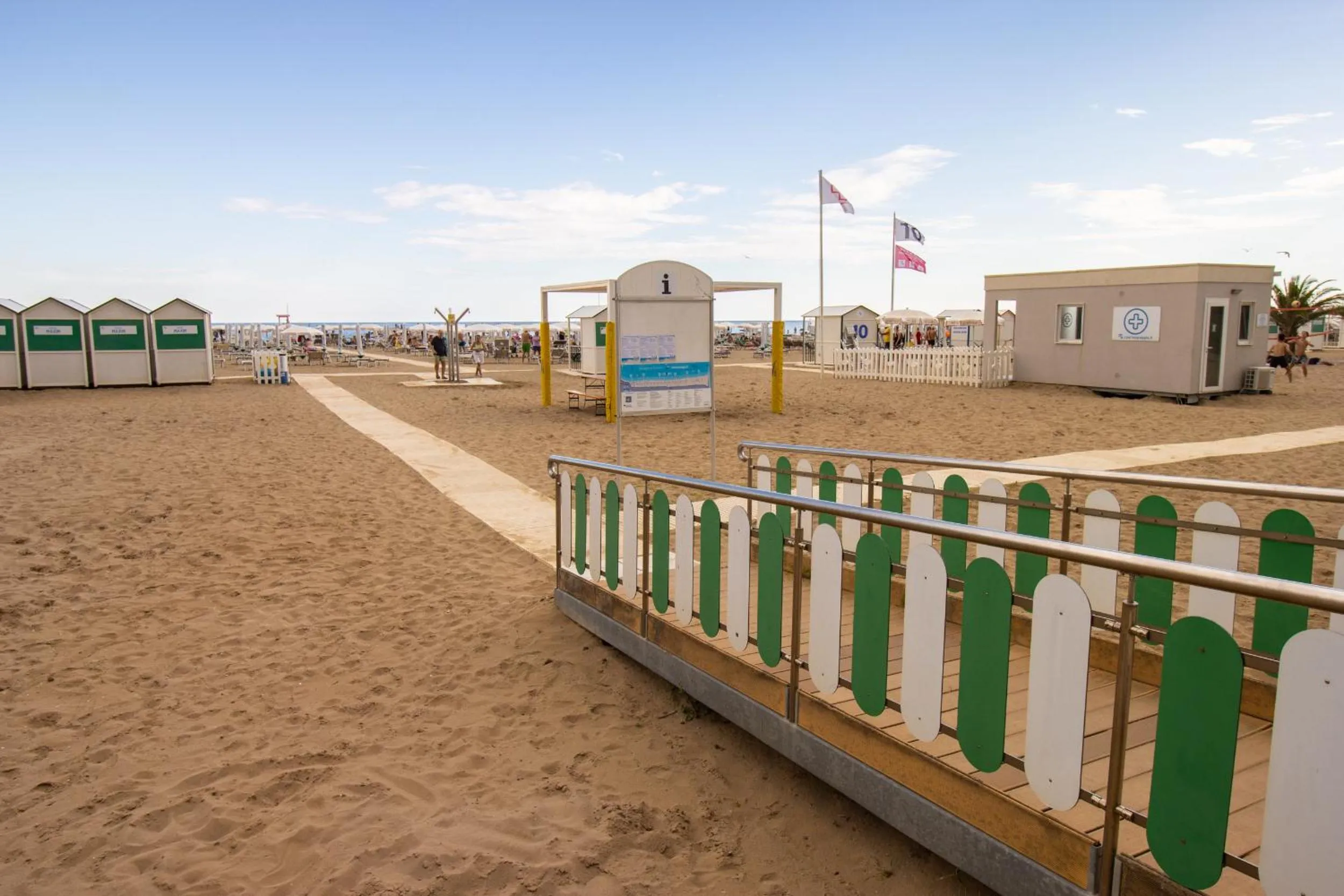Beach in Hotel Crystal