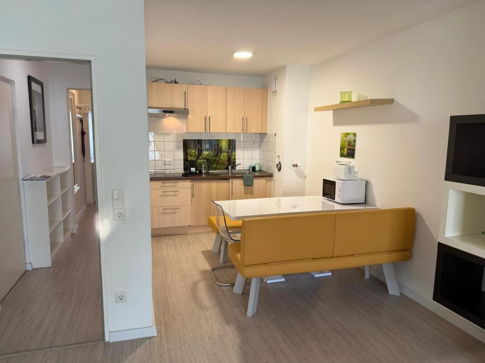 Dining area in Apartments Jahnstraße