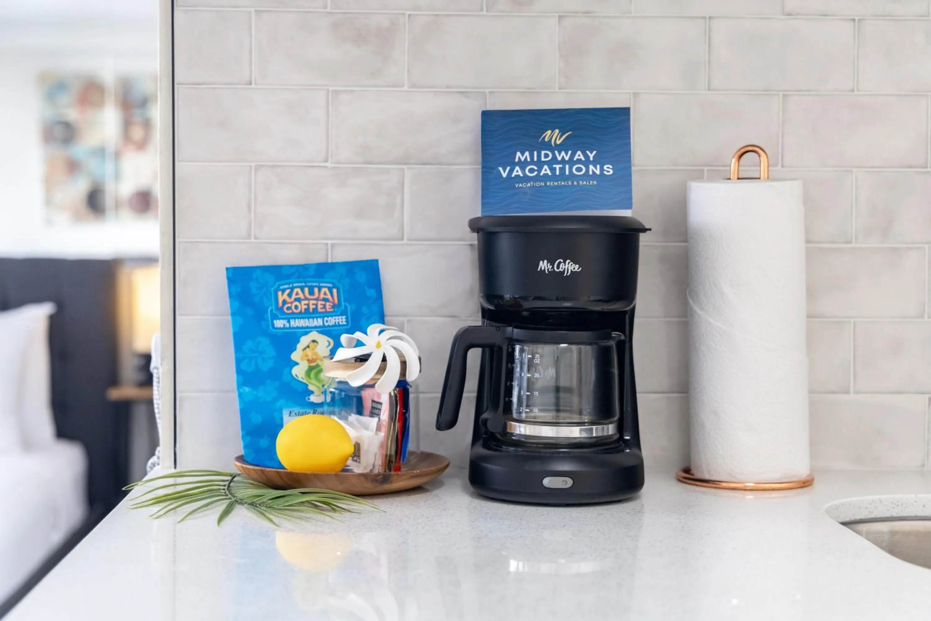 Coffee/tea facilities in Renovated Studio with Pool Access at Aloha Surf